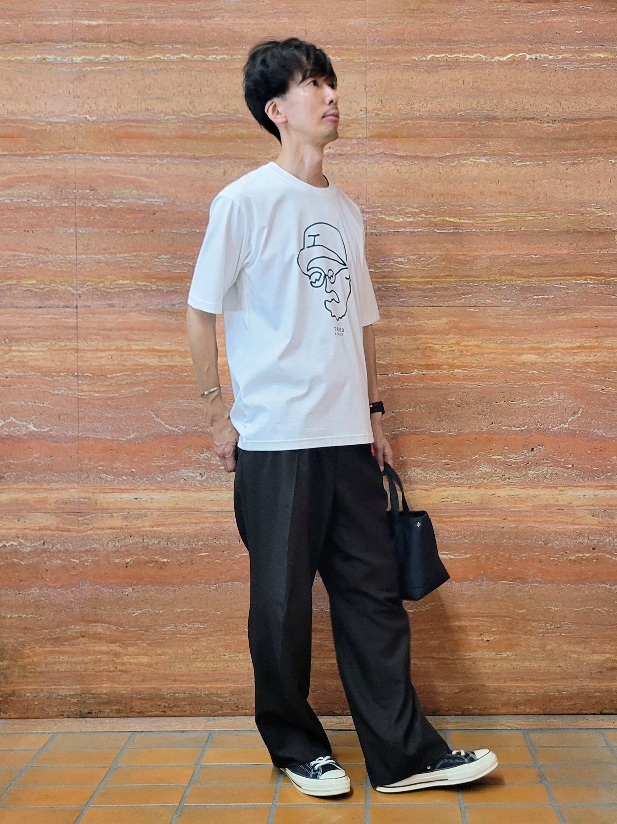 piroyaさんの「TAKEO KIKUCHI｜【BOWLER HAT LABEL】アイスクリアコットン ワンストローク 半袖Tシャツ」を使ったコーディネート
