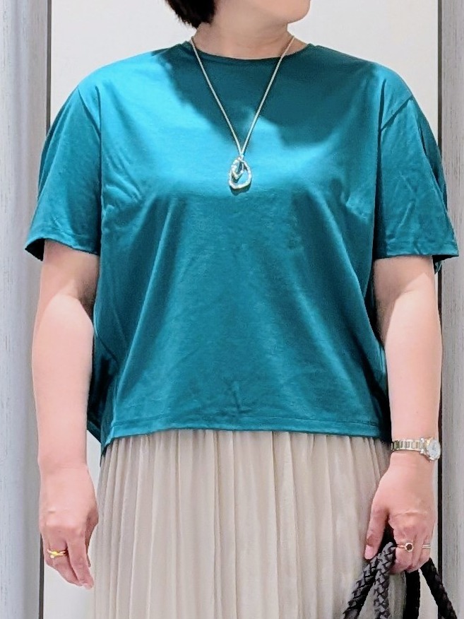 Onumaさんの「UNTITLED｜【ウエストゴム/洗える】エアリーシアープリーツスカート」を使ったコーディネート
