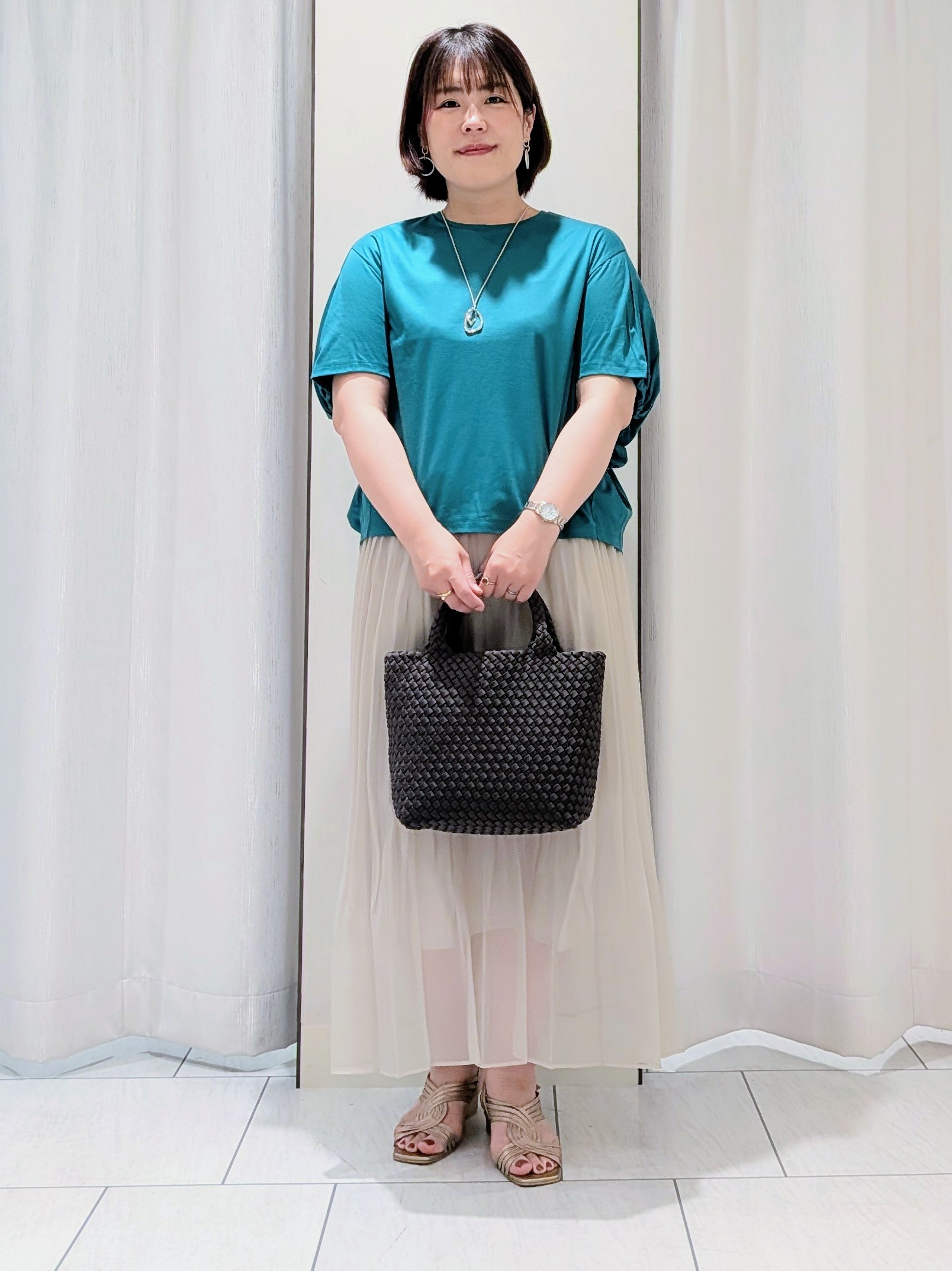 Onumaさんの「UNTITLED｜【ウエストゴム/洗える】エアリーシアープリーツスカート」を使ったコーディネート