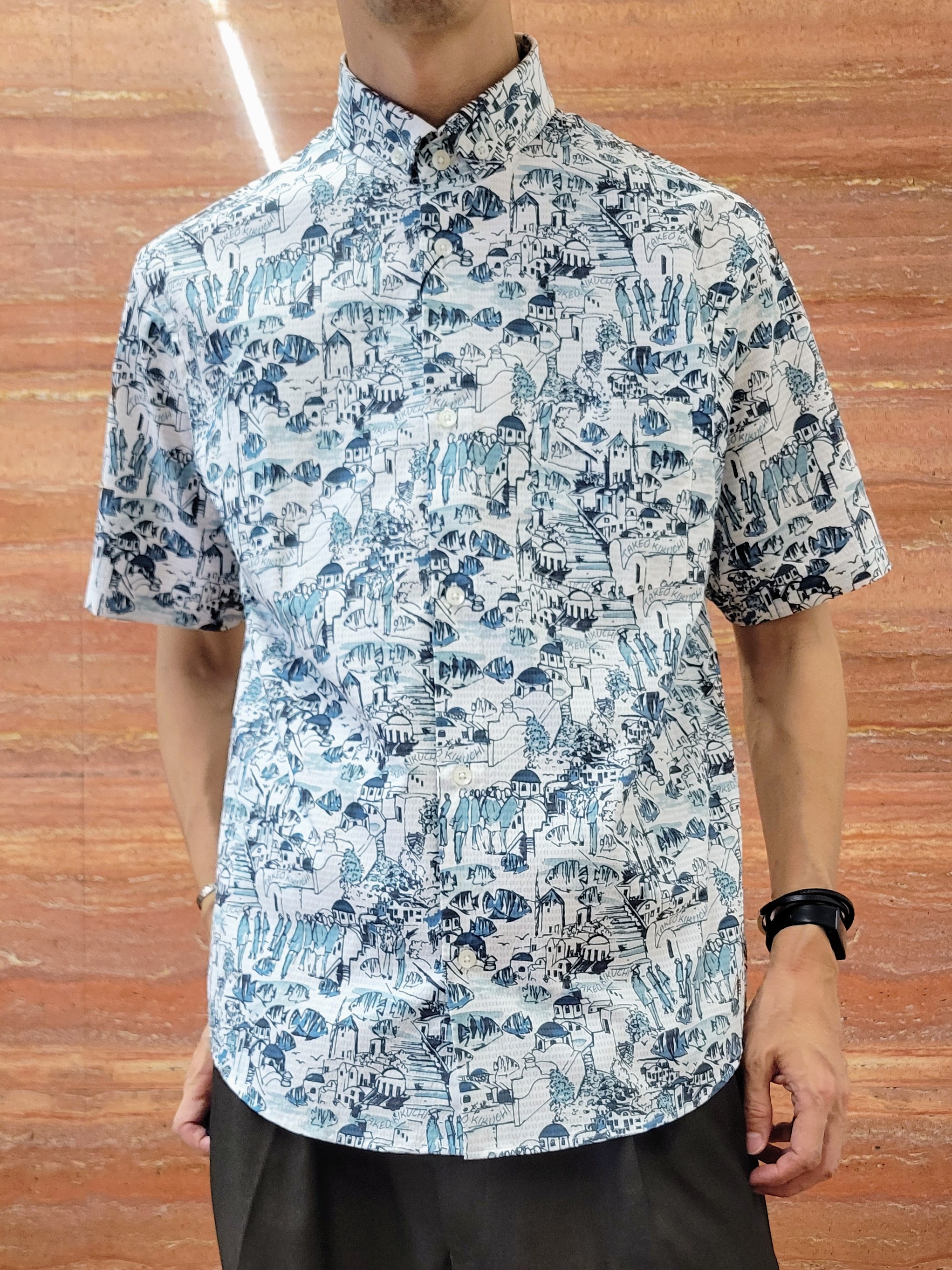 piroyaさんの「TAKEO KIKUCHI｜JFP DotAir（R）リゾートプリント半袖シャツ」を使ったコーディネート