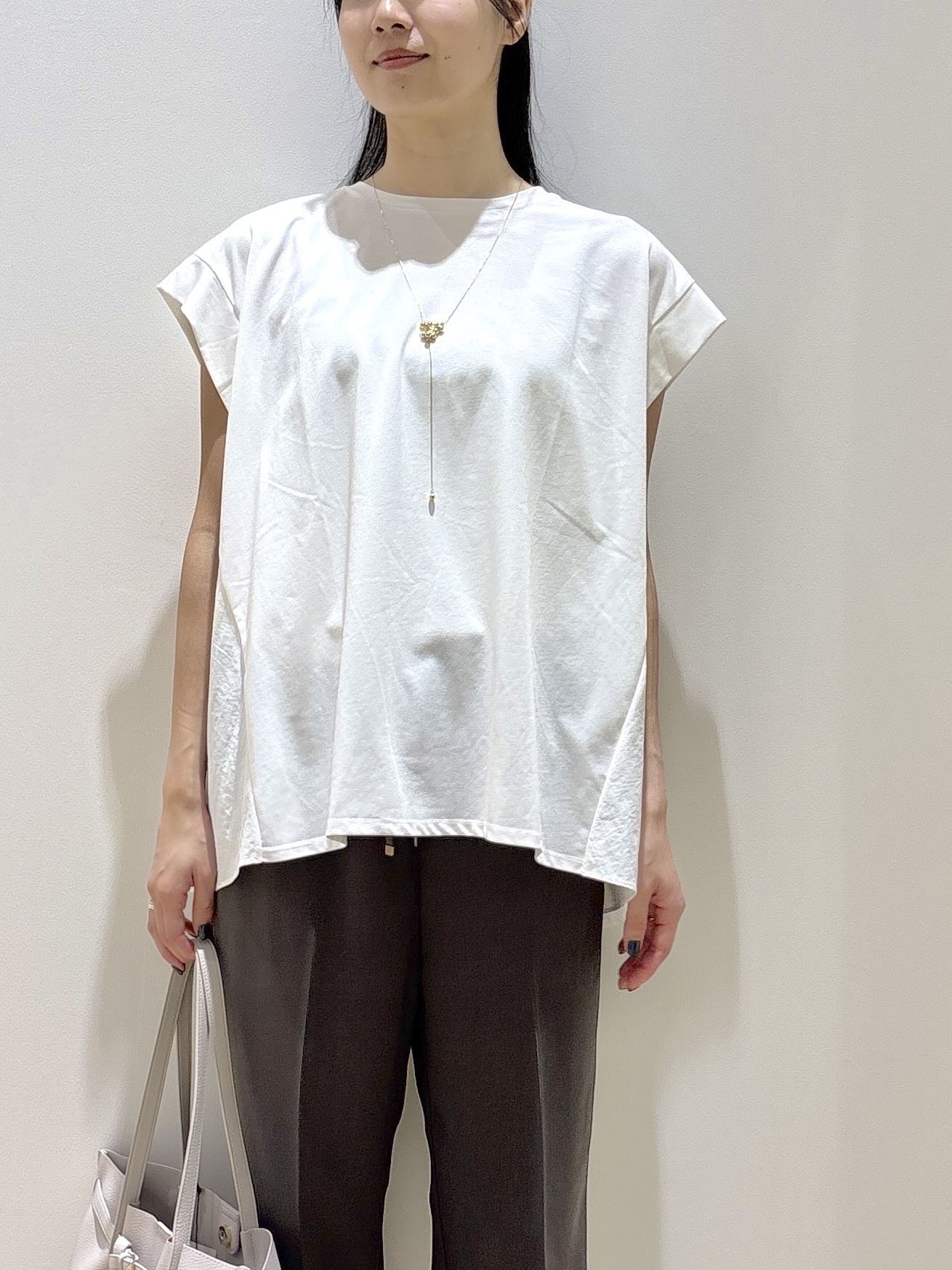 sachikoさんの「OPAQUE.CLIP｜【接触冷感】バックフレアドッキングカットソー《洗濯機OK》」を使ったコーディネート
