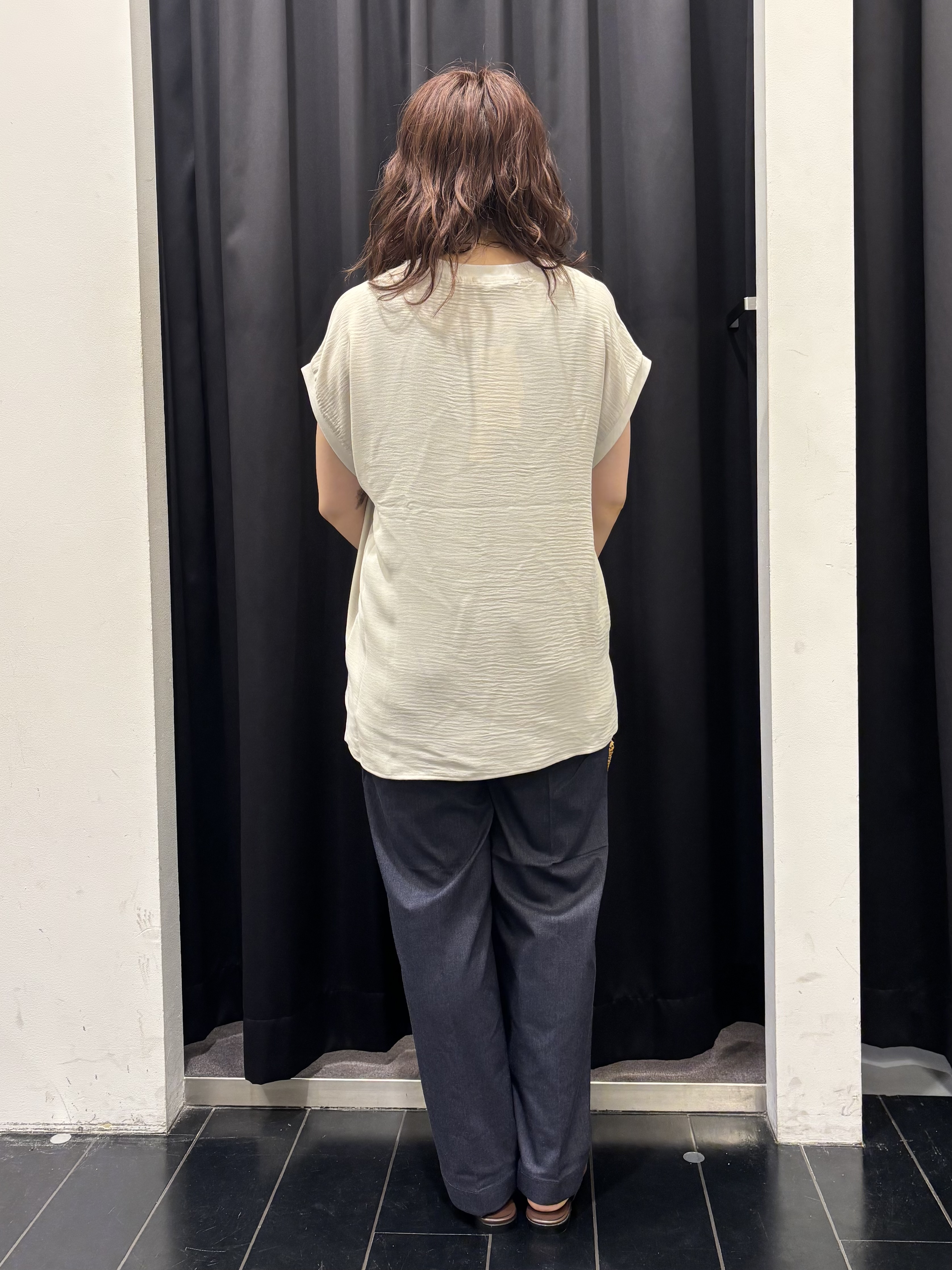 mameさんの「THE SHOP TK｜【ひんやりさらさら】軽やかに着られる プリントTシャツ」を使ったコーディネート