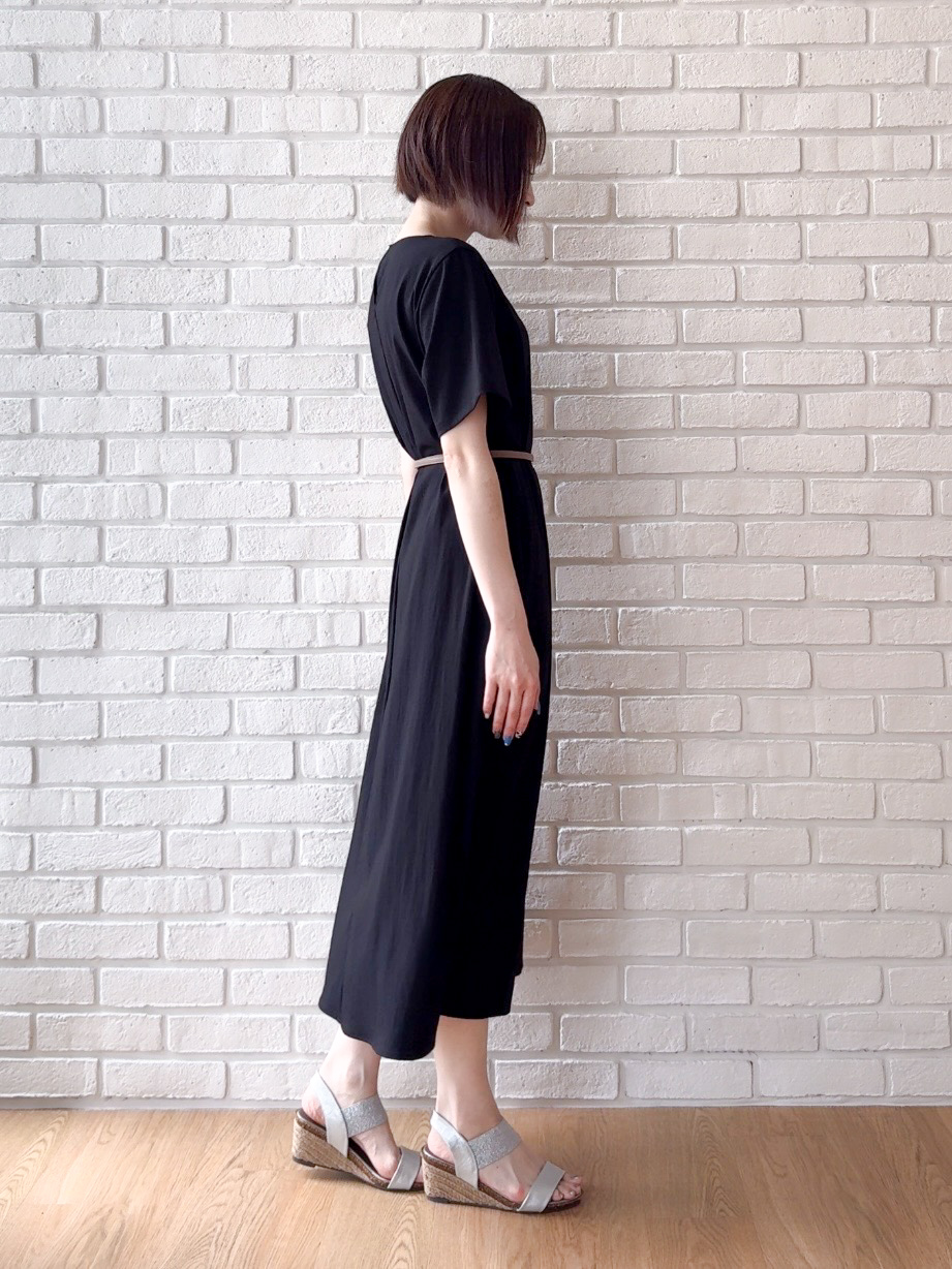 𝐜𝐡𝐢𝐤𝐚さんの「SHOO･LA･RUE｜【高レビュー/洗濯機可/セットアップ可】軽凛(かろりん) ひんやり半袖ジャケット」を使ったコーディネート
