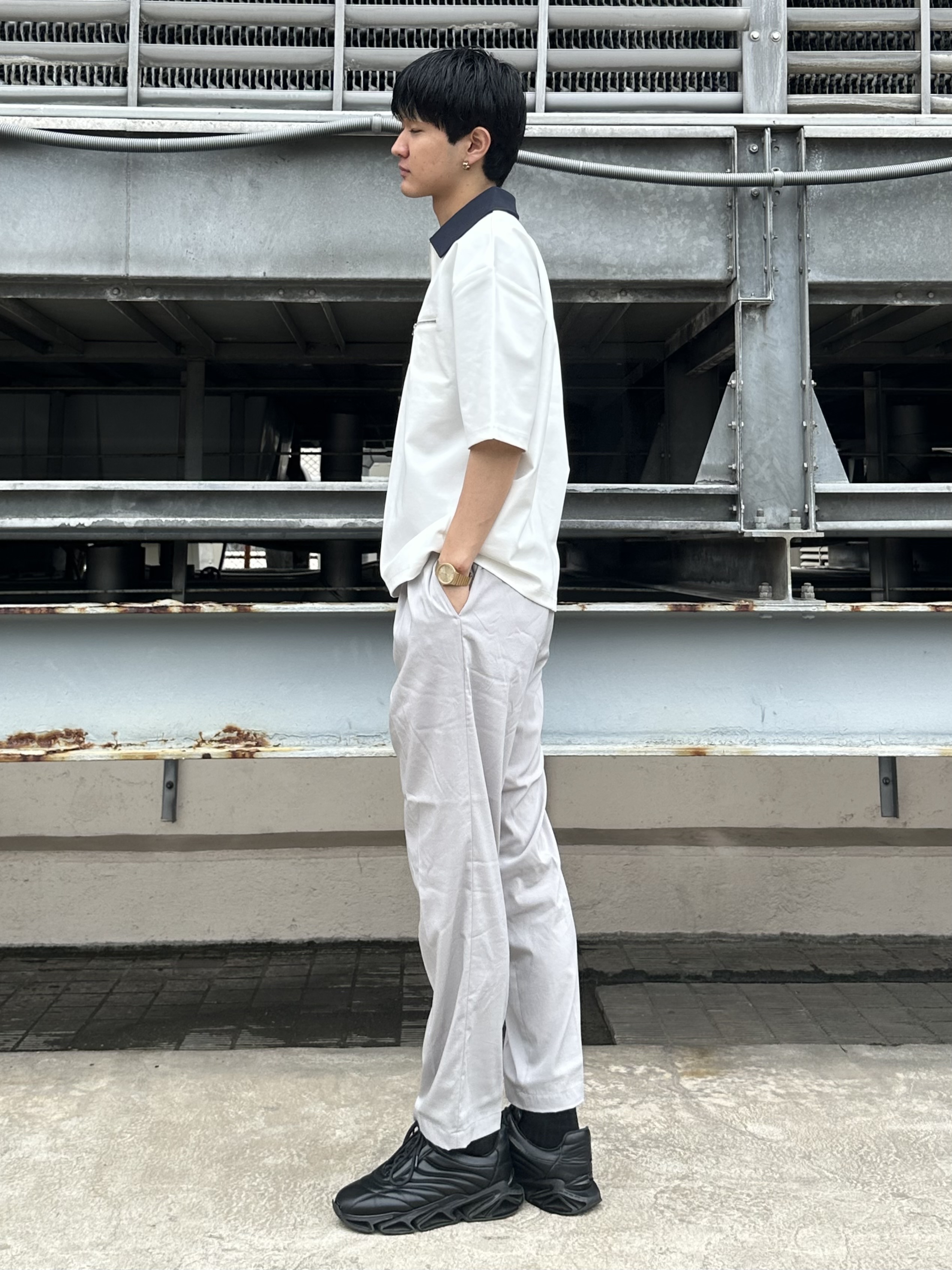 KOHEIさんの「tk.TAKEO KIKUCHI｜【人気商品！】カラースイッチハーフジップポロ／ドロップショルダー／ポロシャツ／ドライタッチ」を使ったコーディネート