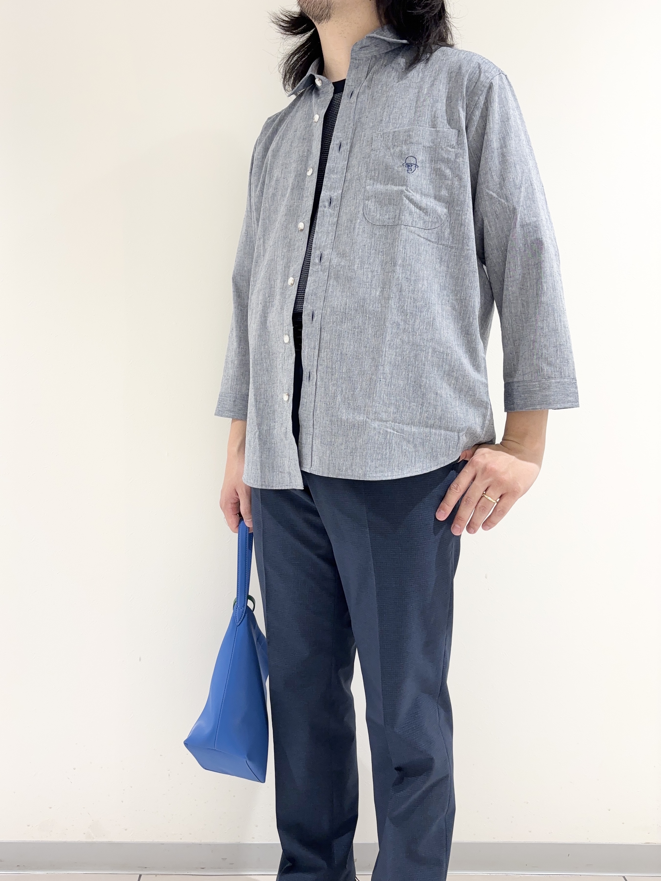 及川さんの「TAKEO KIKUCHI｜【接触冷感】ハイブリッド リネン 七分袖シャツ」を使ったコーディネート