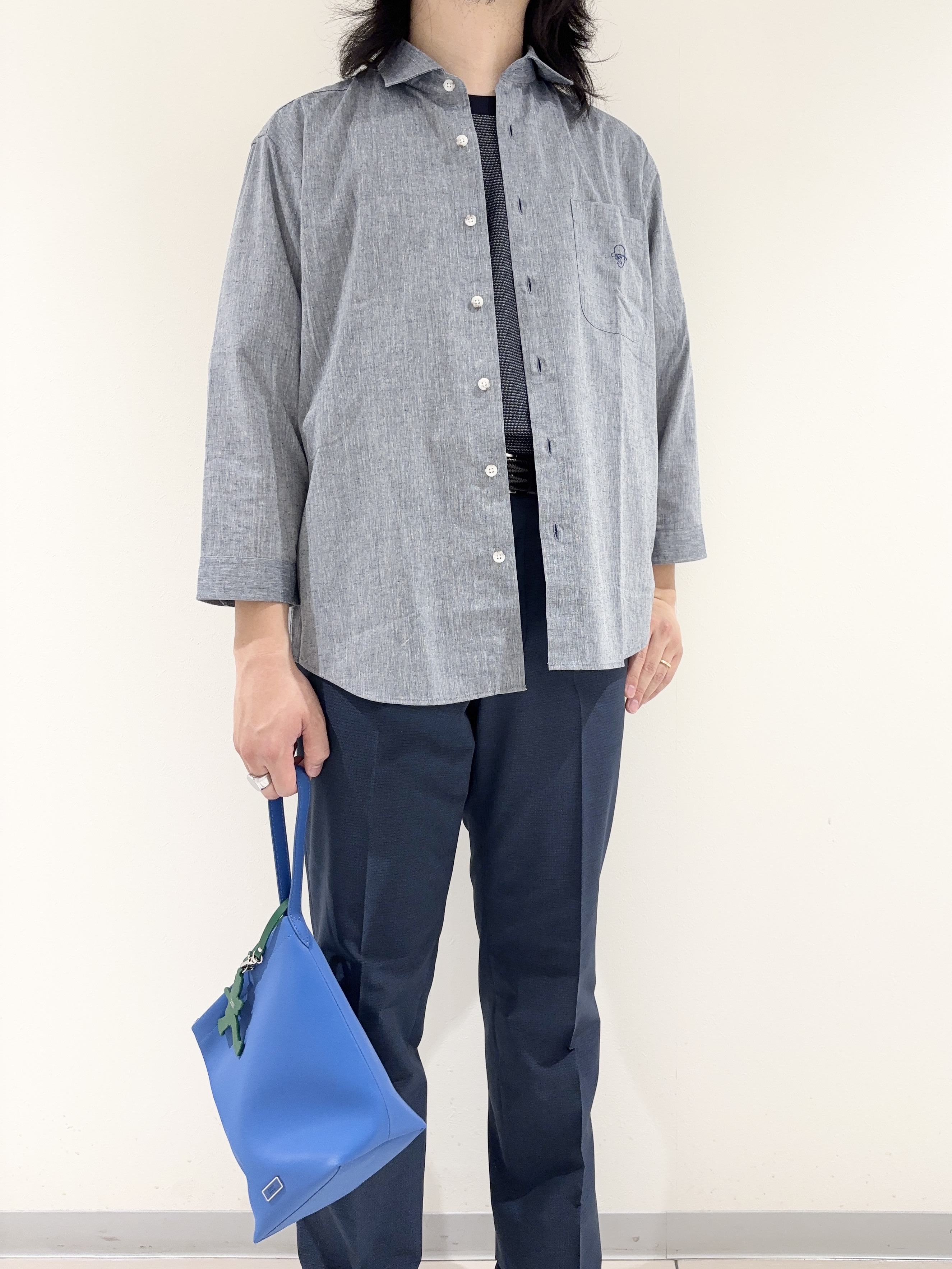 及川さんの「TAKEO KIKUCHI｜【接触冷感】ハイブリッド リネン 七分袖シャツ」を使ったコーディネート