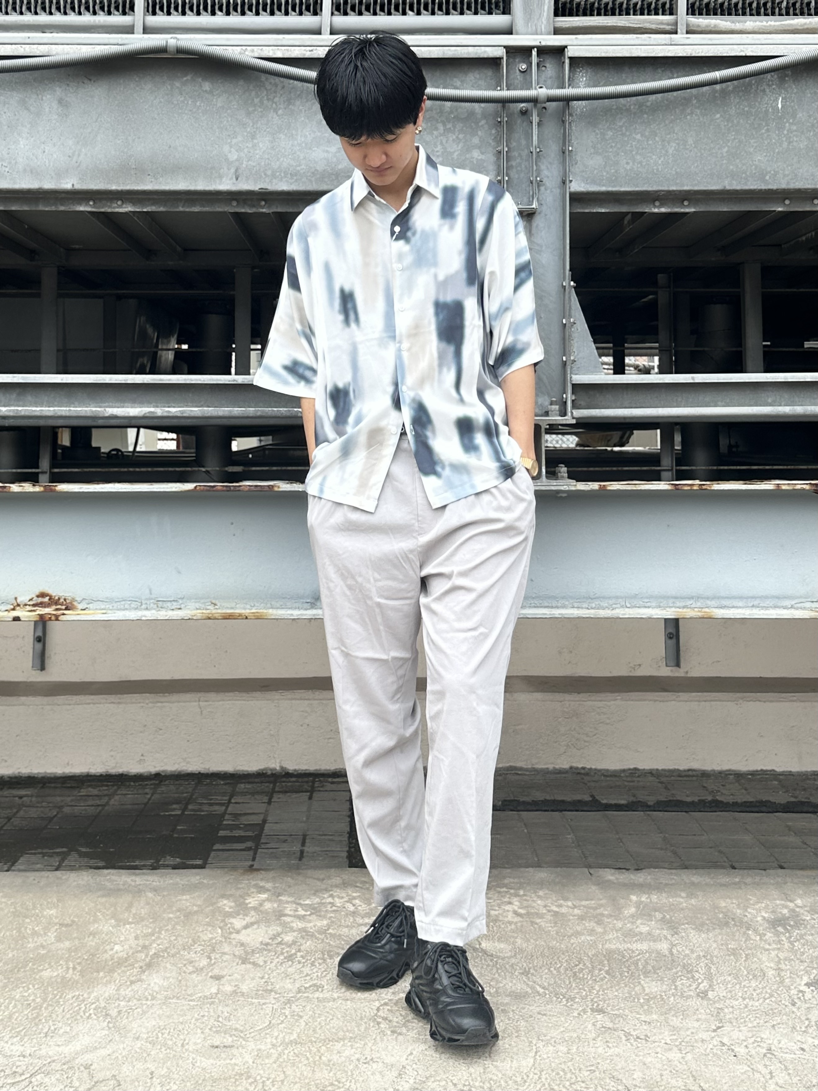 KOHEIさんの「tk.TAKEO KIKUCHI｜【接触冷感／UVCUT】COOL PLAYワイドテーパードスラックス」を使ったコーディネート