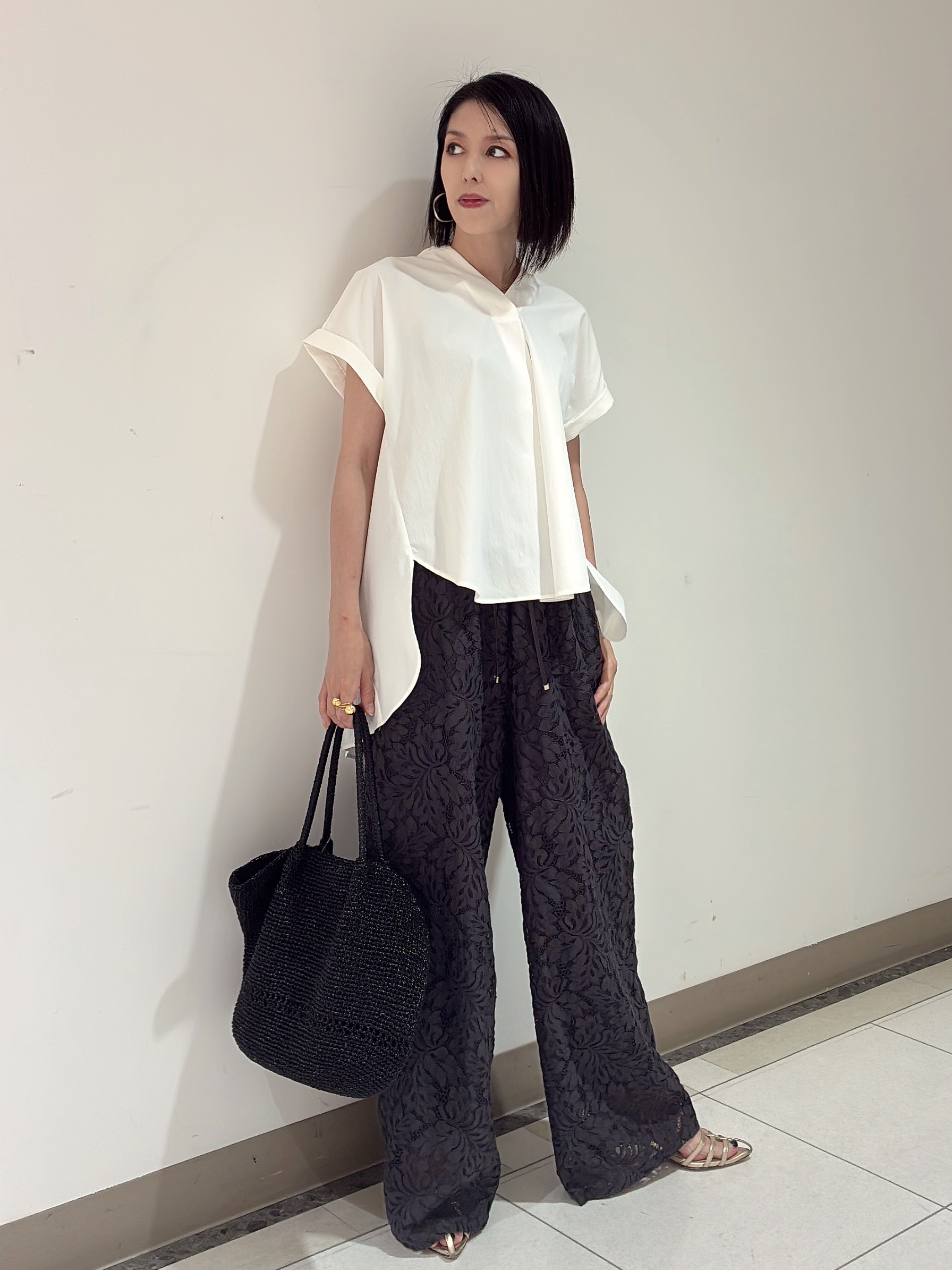 環さんの「UNTITLED｜【多機能付き】バックプリーツデザインブラウス」を使ったコーディネート