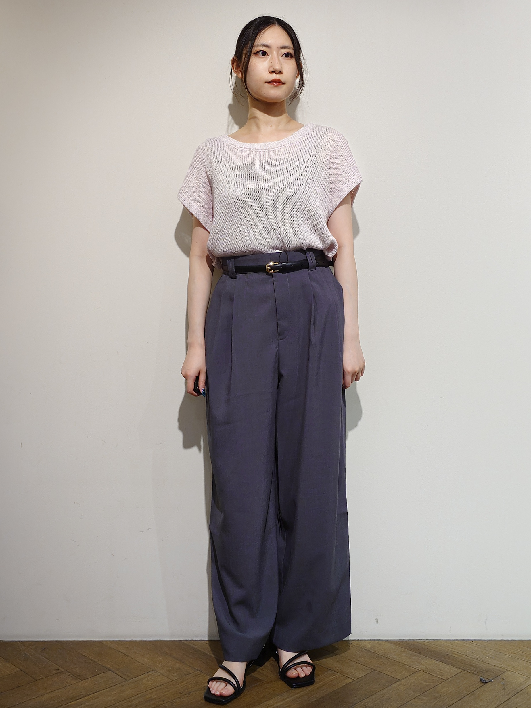 Uさんの「OPAQUE.CLIP｜ラメメッシュ フレンチスリーブニット【洗濯機OK】」を使ったコーディネート