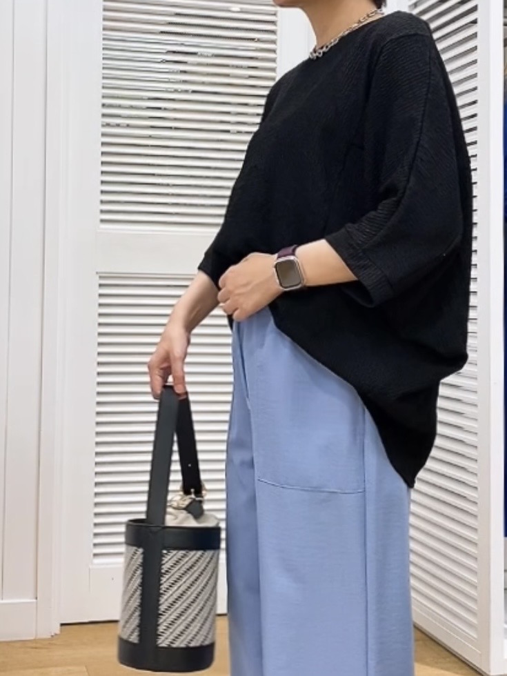 Hamaさんの「Dessin｜シュリンクジャージ カットソー」を使ったコーディネート