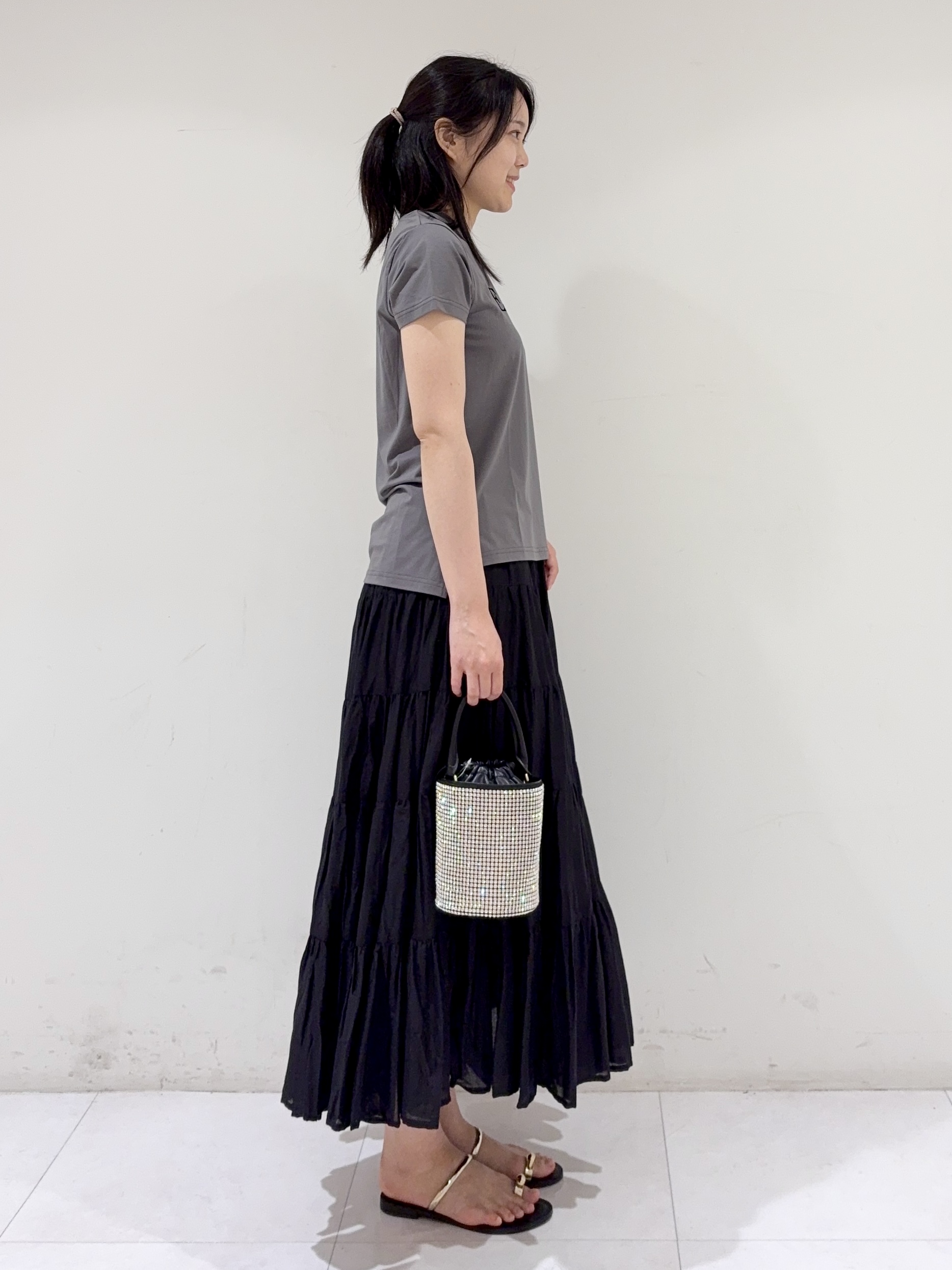 ayaさんの「DRESSTERIOR｜【立体ロゴ】フロッキーロゴプリントTシャツ」を使ったコーディネート