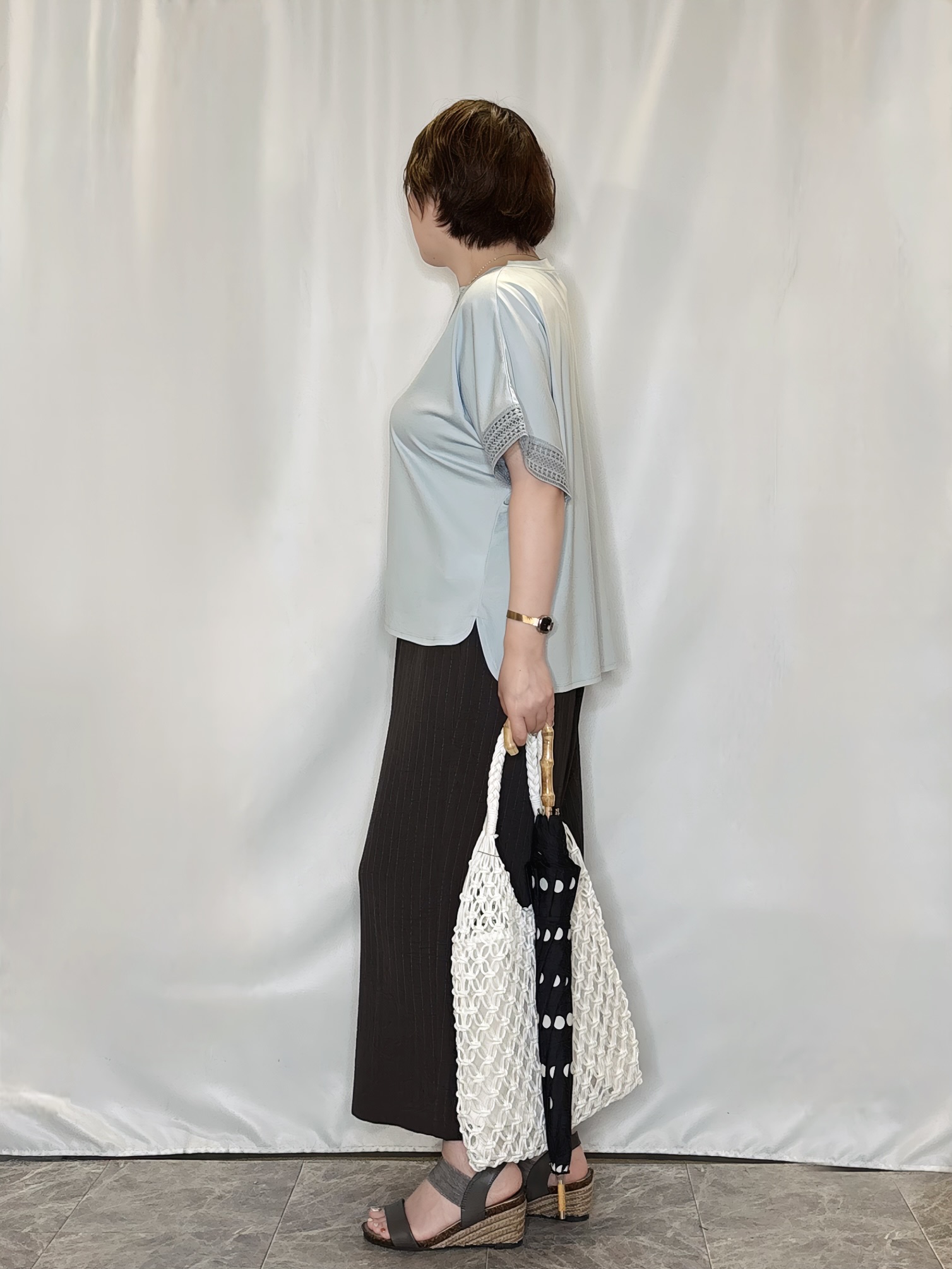 たみさんの「SHOO･LA･RUE｜【ひんやり/UV】お袖レースが上品 ゆったりとろみトップス」を使ったコーディネート