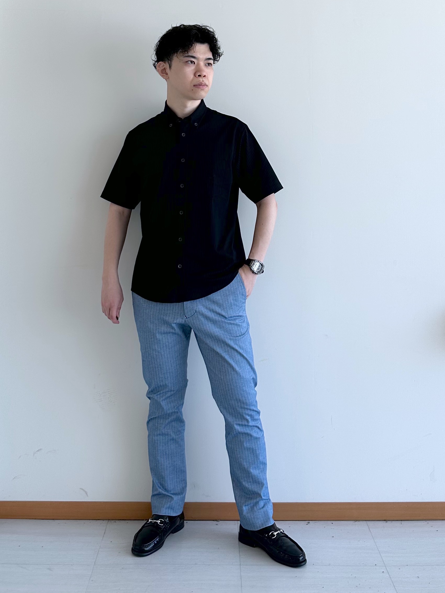 イッシーさんの「TAKEO KIKUCHI｜【接触冷感】ジャージストライプ シャツ」を使ったコーディネート
