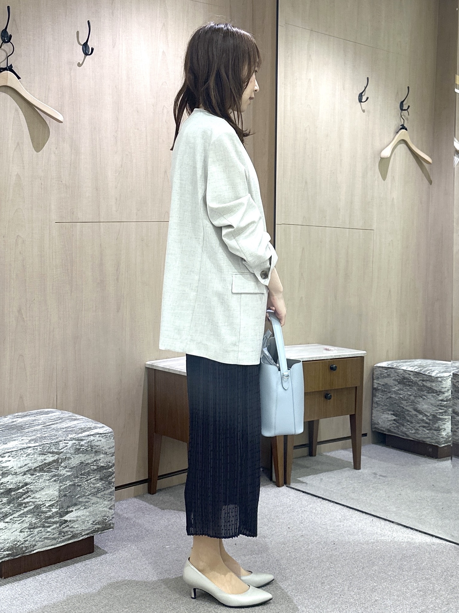 Miwaさんの「UNTITLED｜【さらりと快適/セットアップ可/UV/接触冷感】スラブカラーレスジャケット」を使ったコーディネート