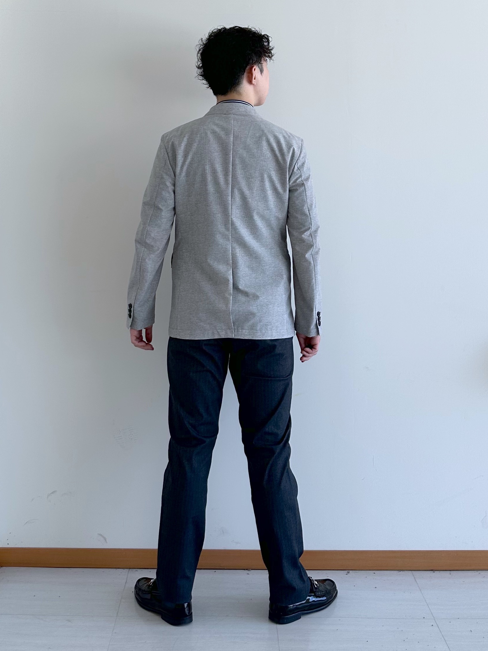 イッシーさんの「TAKEO KIKUCHI｜【抗菌防臭】COOL DOTS（R）ドビープリント ジャケット」を使ったコーディネート