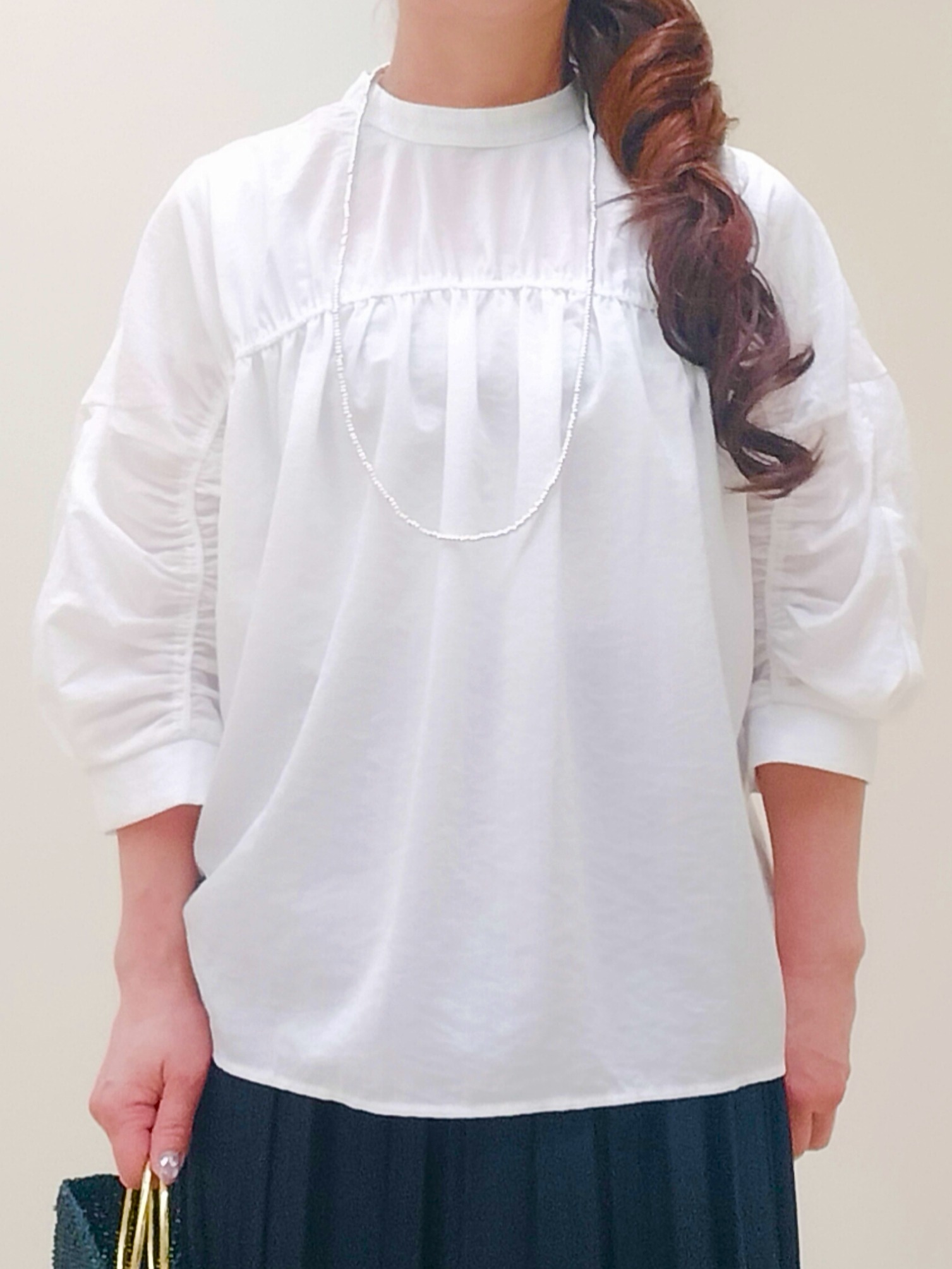 花さんの「Reflect｜【手洗い可】プチハイネック ギャザーブラウス」を使ったコーディネート