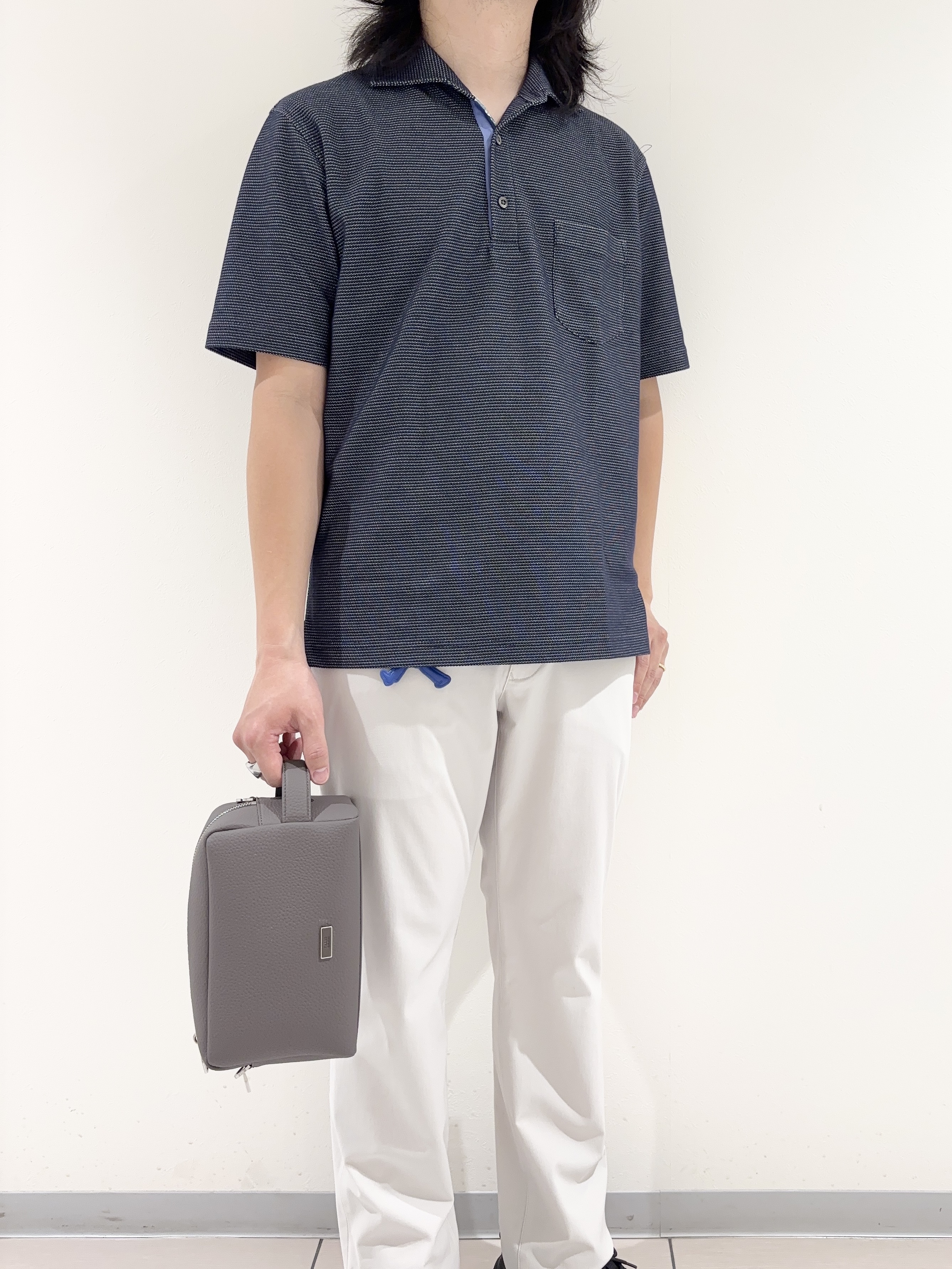 及川さんの「TAKEO KIKUCHI｜【抗菌防臭】ステイフレッシュ ポロシャツ」を使ったコーディネート