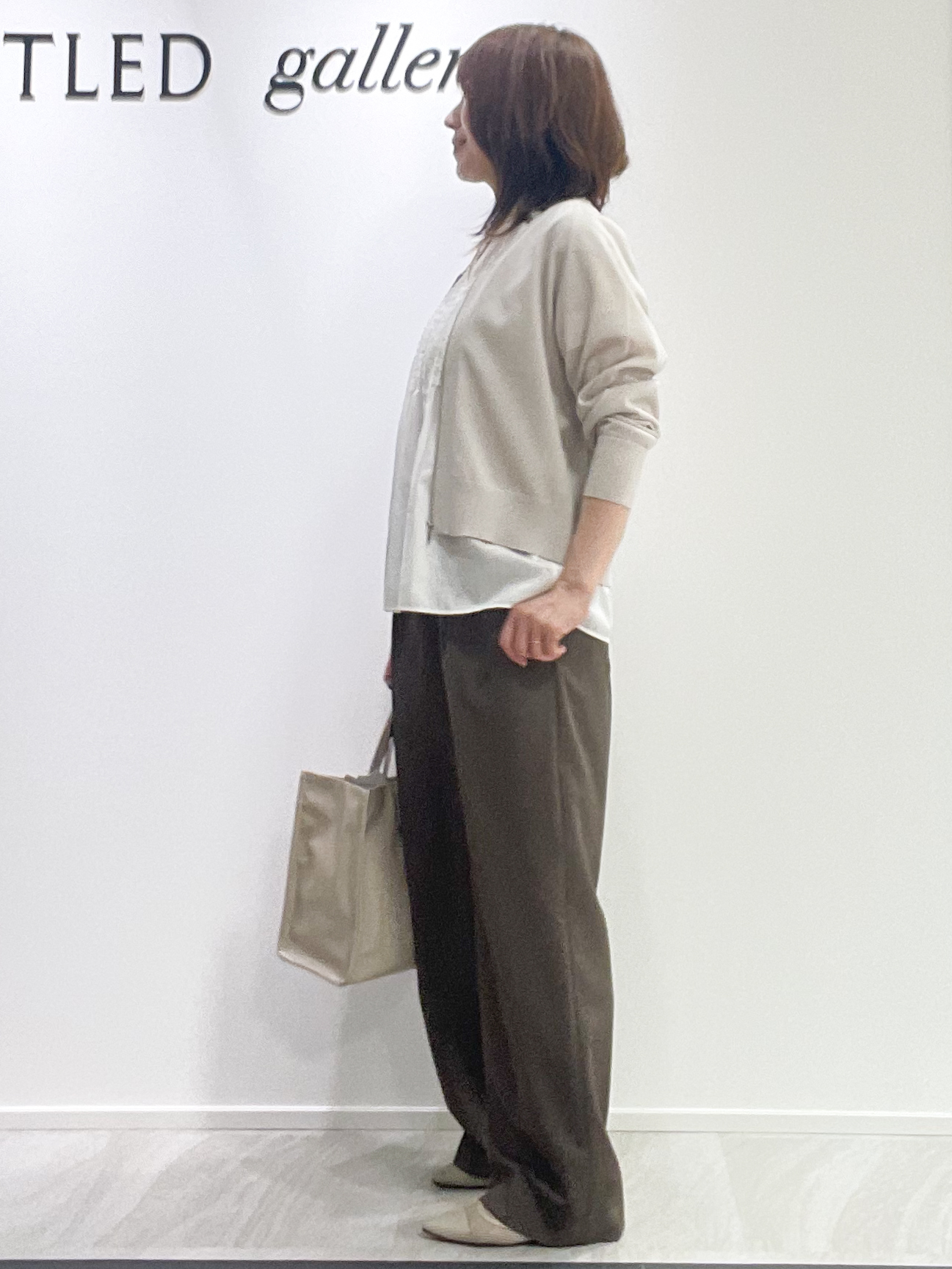 めいさんの「UNTITLED｜【アンサンブル可/日除け・冷房対策】シアーレーヨンZIPカーディガン」を使ったコーディネート