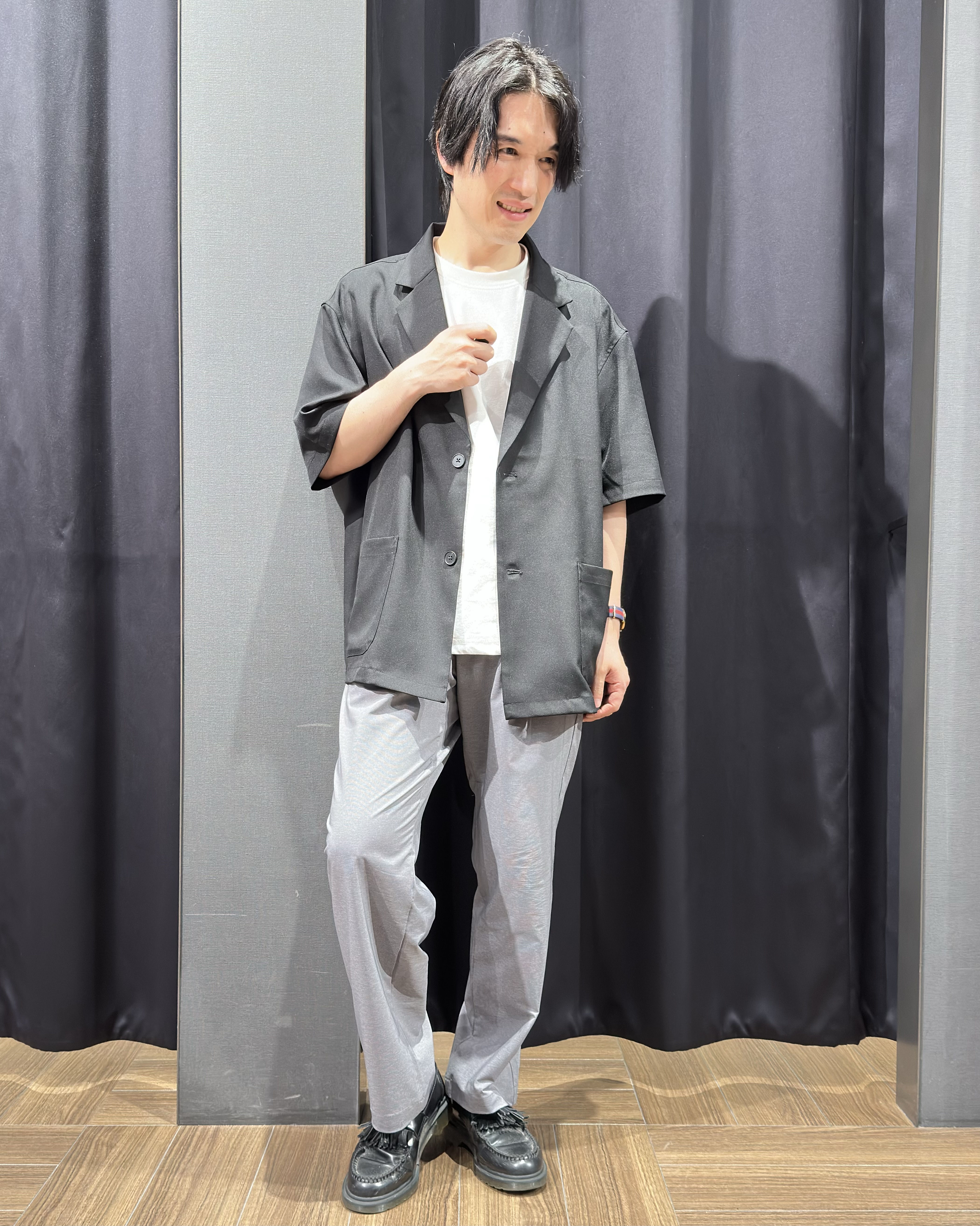 tomoyaさんの「THE SHOP TK｜リラックスワイド 5分袖ジャケット セットアップ可／洗濯機OK」を使ったコーディネート