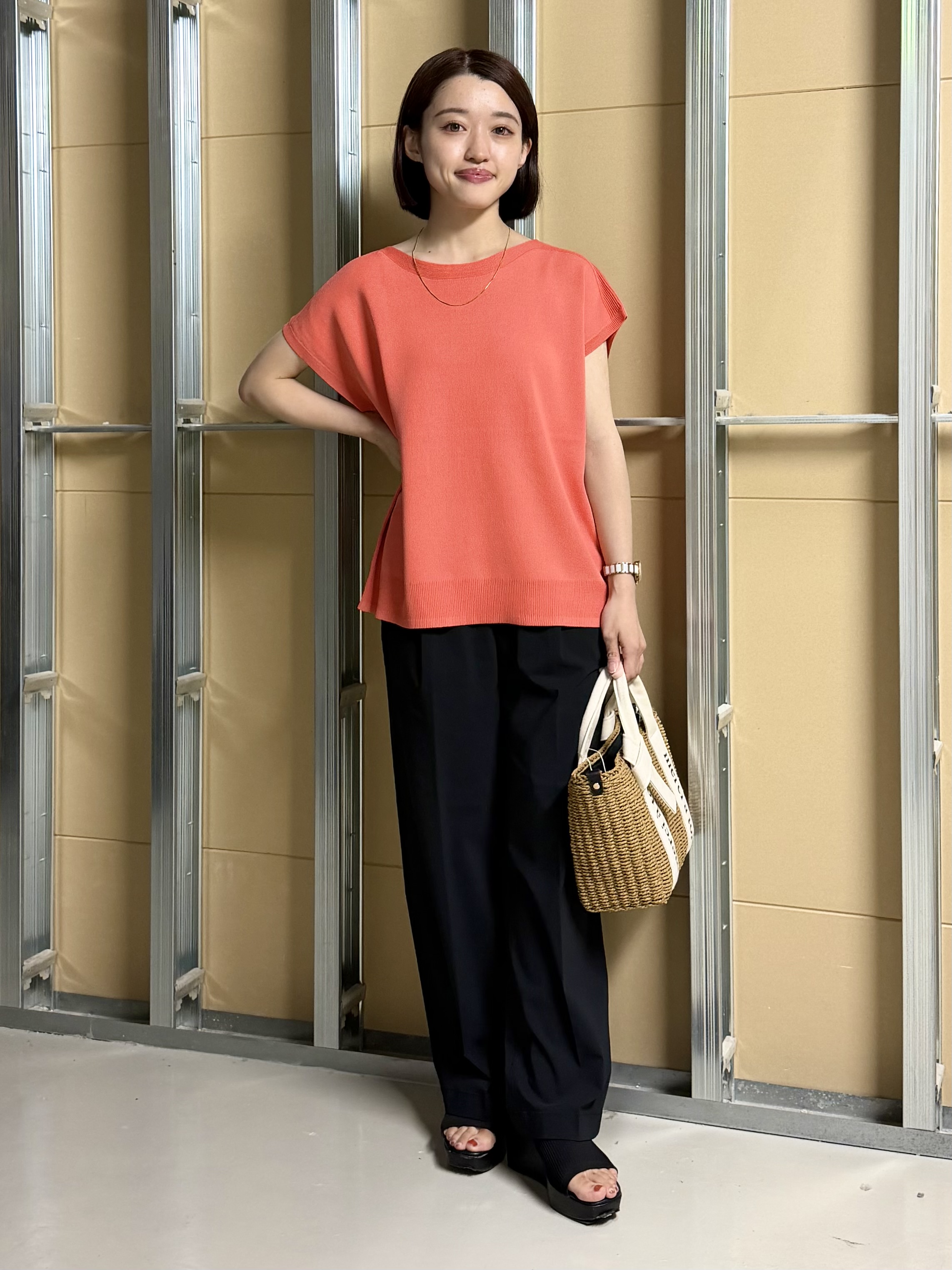 sahoさんの「THE SHOP TK｜【S-XL/ひんやりタッチ】多機能フレンチスリーブニット 洗濯機OK/UVケア/毛玉になりにくい」を使ったコーディネート