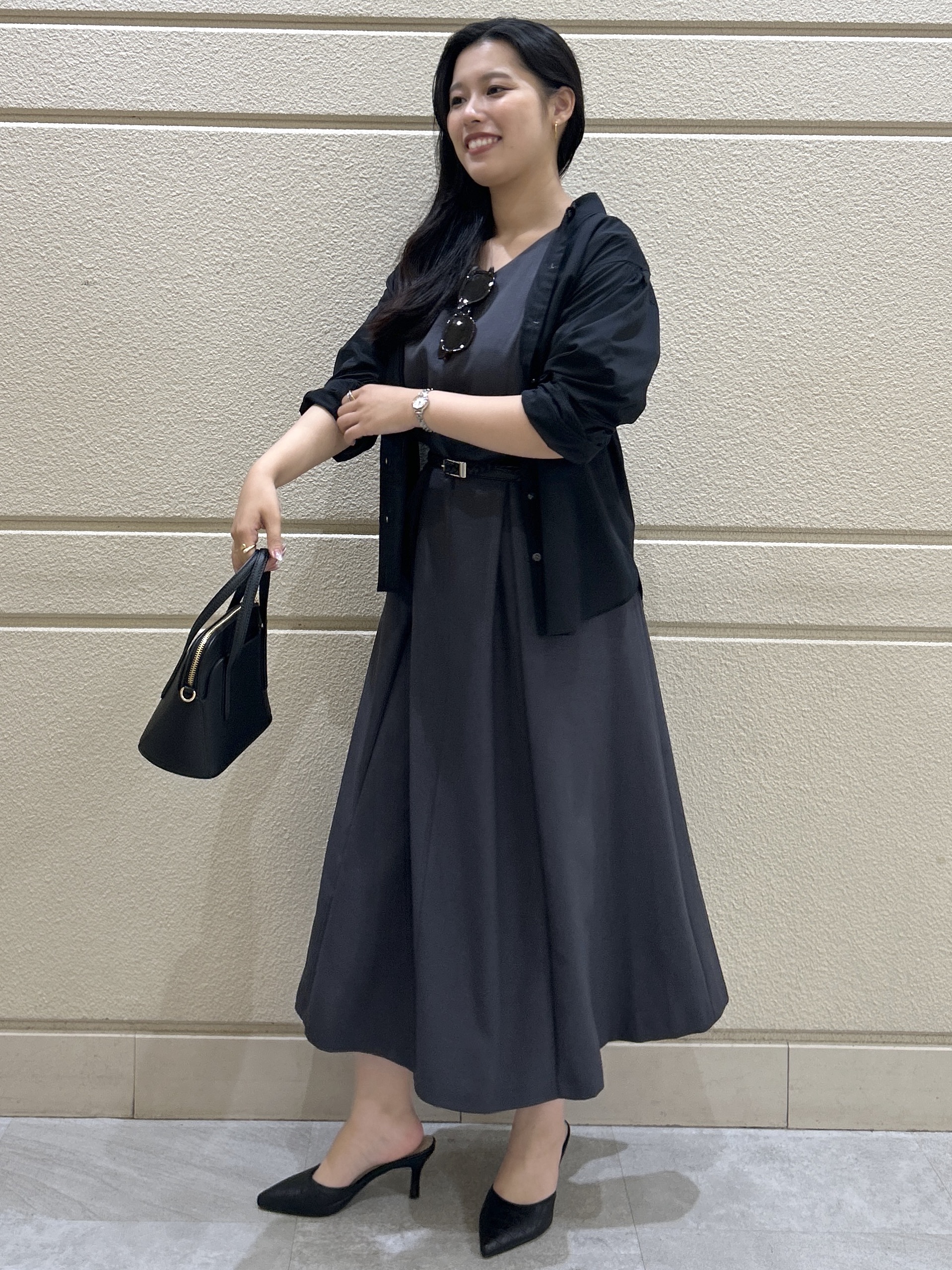 Momokaさんの「COUP DE CHANCE｜【手洗い可／ソフトな風合い】シアーローンシャツ」を使ったコーディネート