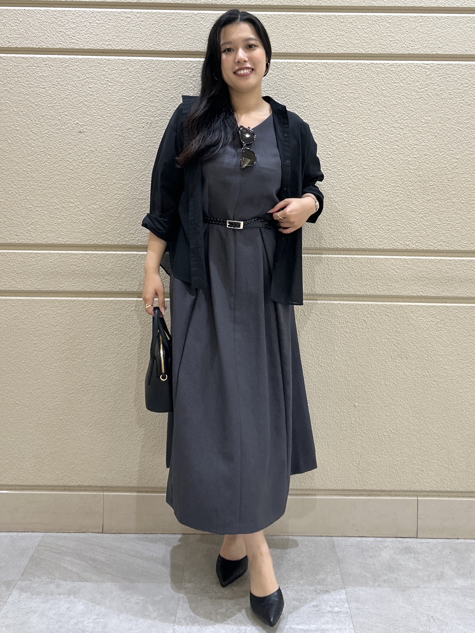 Momokaさんの「COUP DE CHANCE｜【手洗い可／ソフトな風合い】シアーローンシャツ」を使ったコーディネート