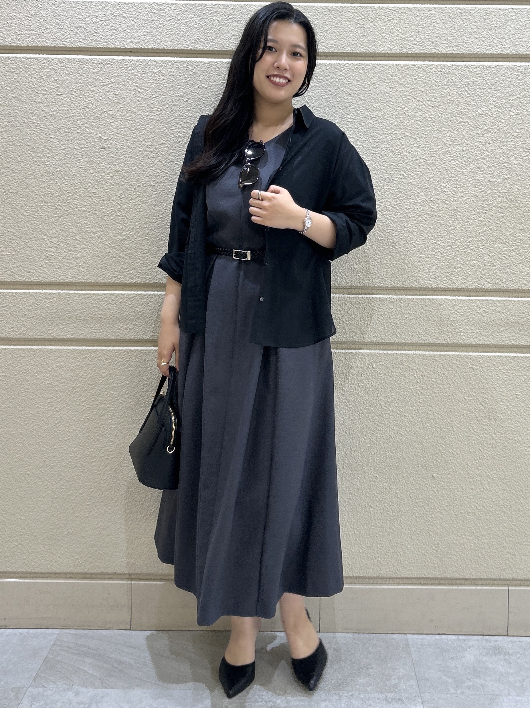 Momokaさんの「COUP DE CHANCE｜【手洗い可／ソフトな風合い】シアーローンシャツ」を使ったコーディネート