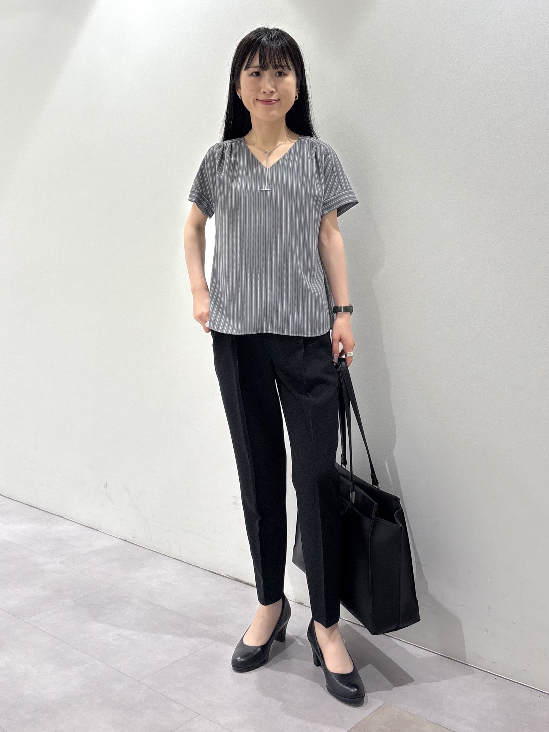 KEIKOさんの「INDIVI｜【定番スーツ／UVケア／洗える】ウール調テーラードジャケット」を使ったコーディネート
