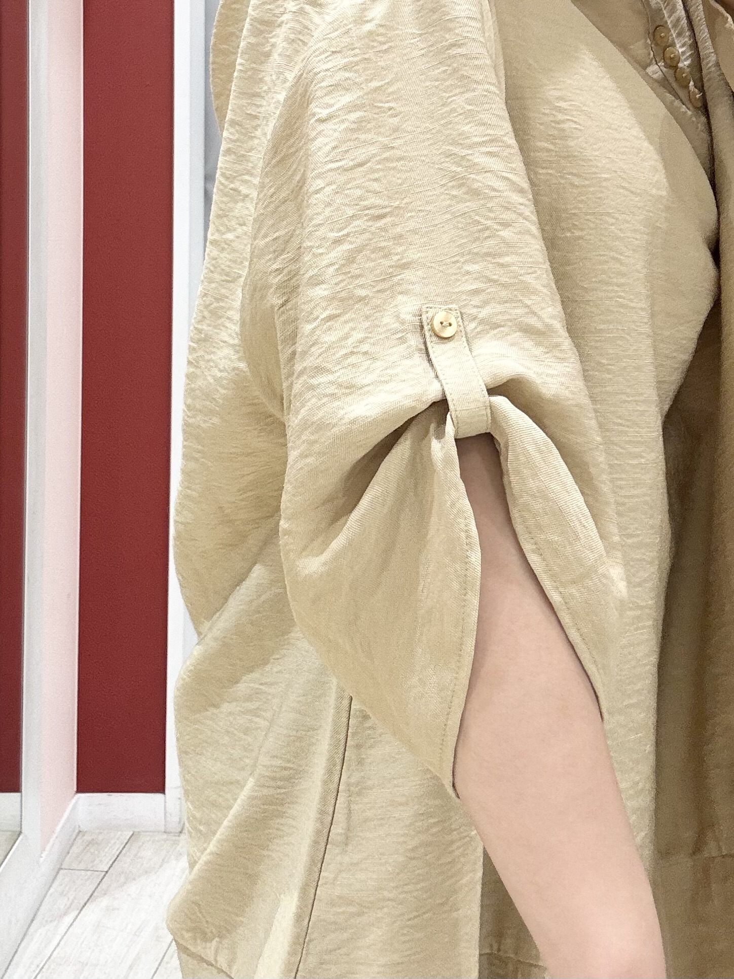 shioさんの「SHOO･LA･RUE｜【ひんやり/S-LL/洗濯機可】体型カバーにも ゆるっとリラックスチュニック」を使ったコーディネート