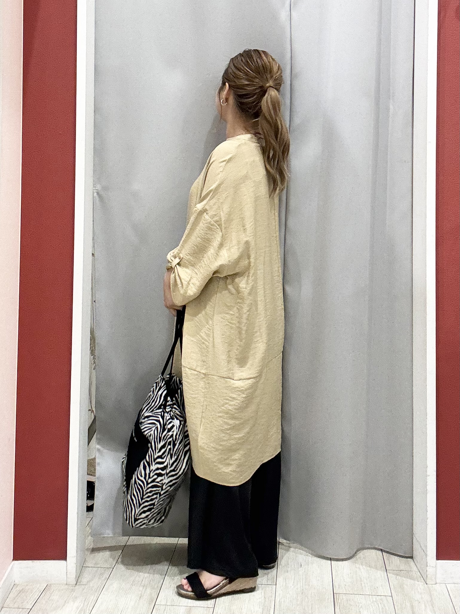 shioさんの「SHOO･LA･RUE｜【ひんやり/S-LL/洗濯機可】体型カバーにも ゆるっとリラックスチュニック」を使ったコーディネート