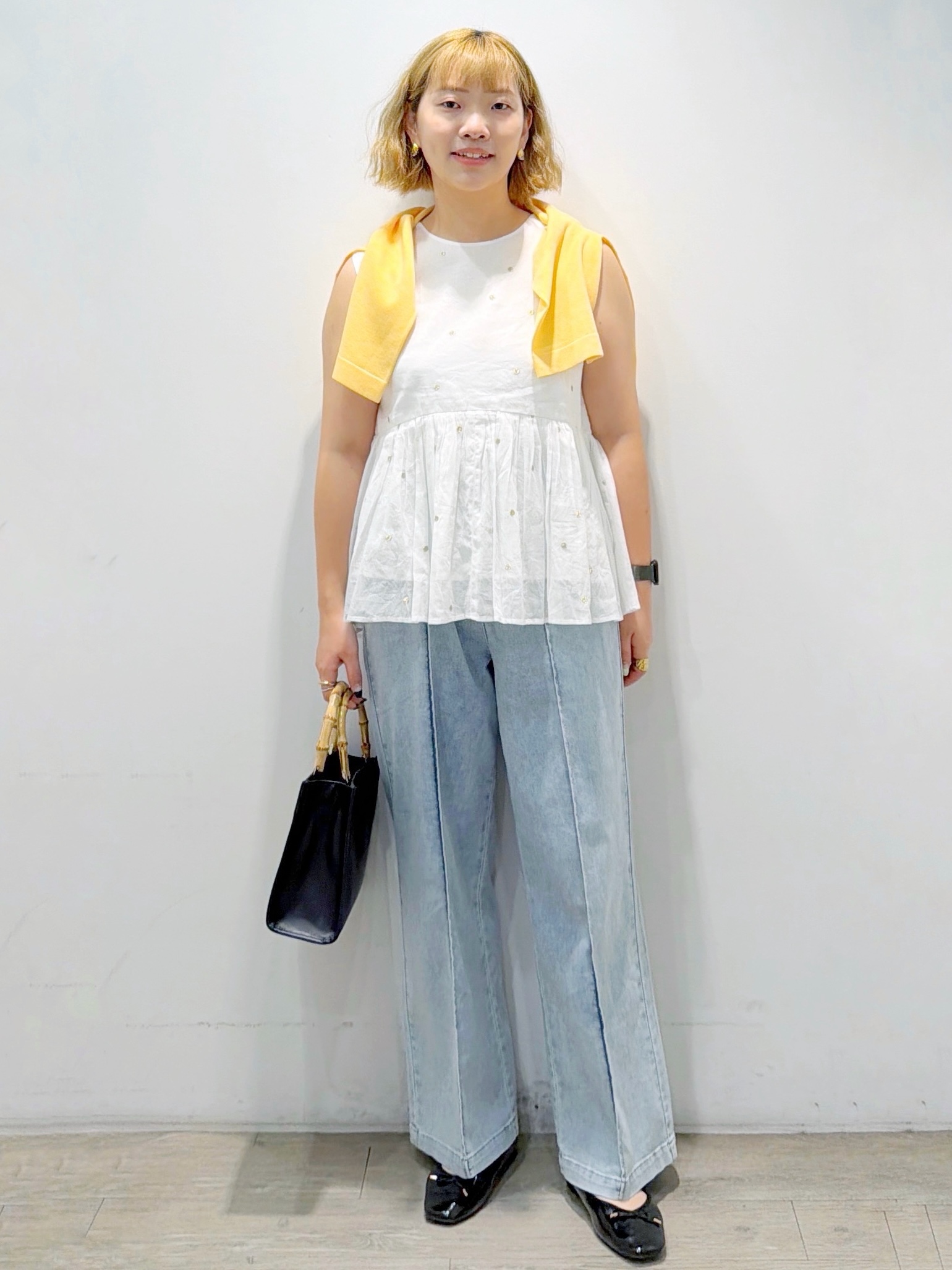 sumicaさんの「OPAQUE.CLIP｜ラメドット刺繍ペプラムブラウス【洗える】」を使ったコーディネート
