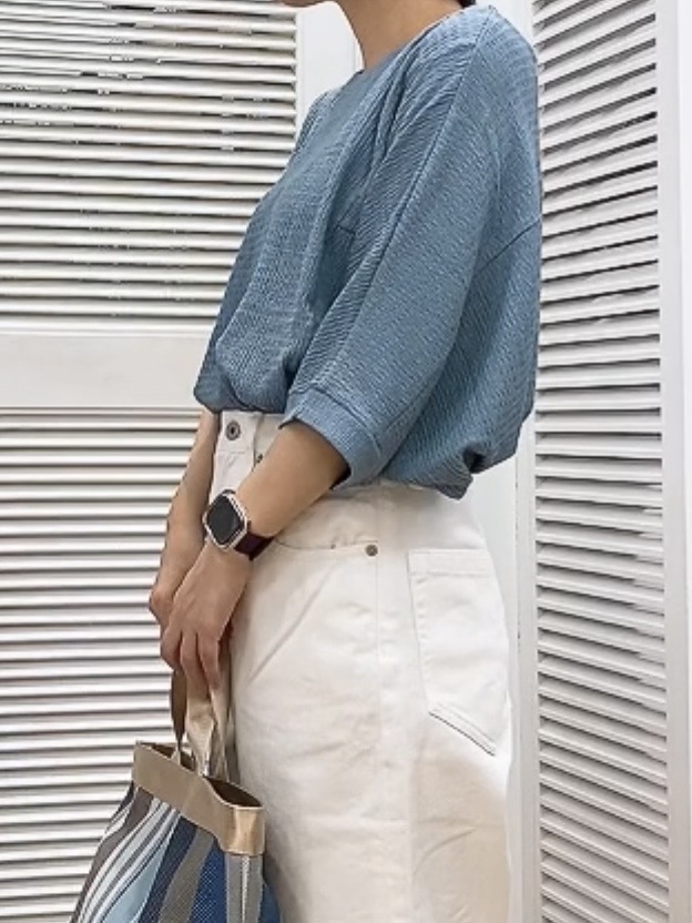 Hamaさんの「Dessin｜シュリンクジャージ カットソー」を使ったコーディネート