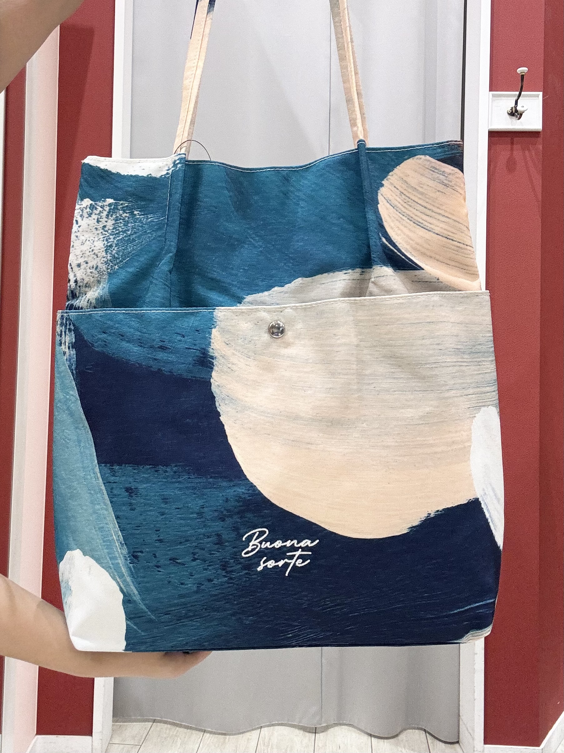 shioさんの「SHOO･LA･RUE｜【洗濯機可/セットアップ可】軽凛(かろりん) シンプル上品 ひんやり切替コクーントップス」を使ったコーディネート