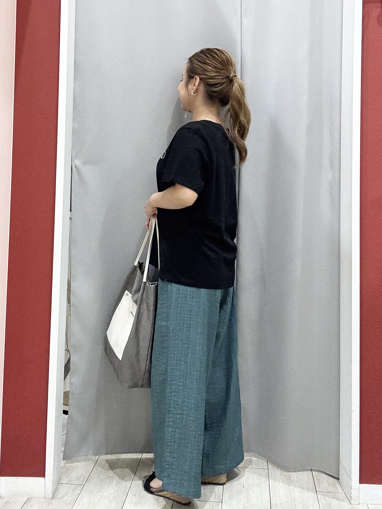 shioさんの「SHOO･LA･RUE｜【ひんやり/体型カバー】冷房、UV対策で持ってて安心 さらさら五分袖ボレロカーディガン」を使ったコーディネート