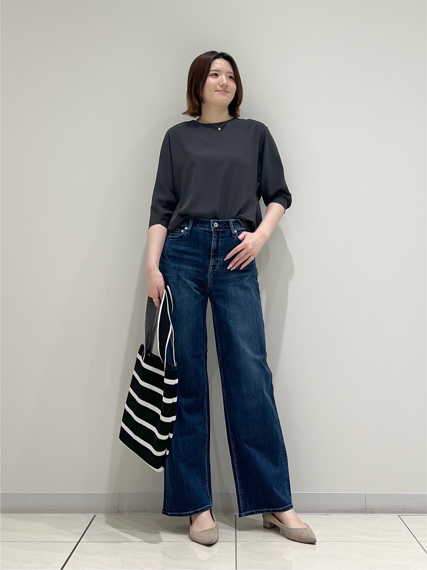 T.Kさんの「INDIVI｜【接触冷感／透湿／着る日傘】ドルマントップス」を使ったコーディネート