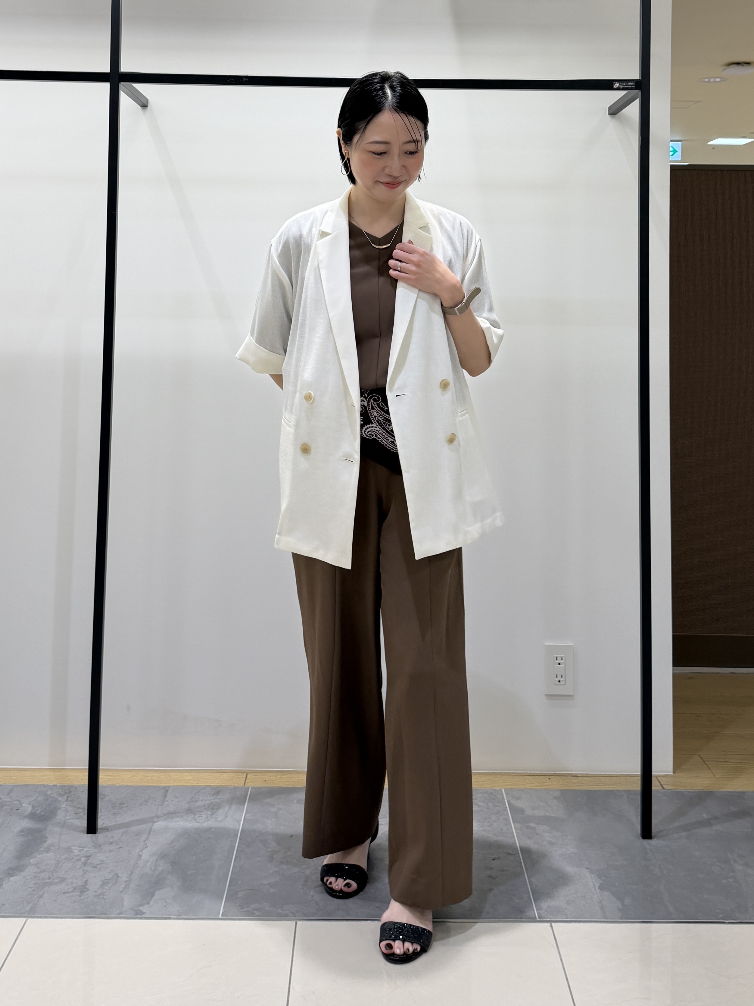 shihoさんの「INDIVI｜【着る日傘】ドルマントップス」を使ったコーディネート