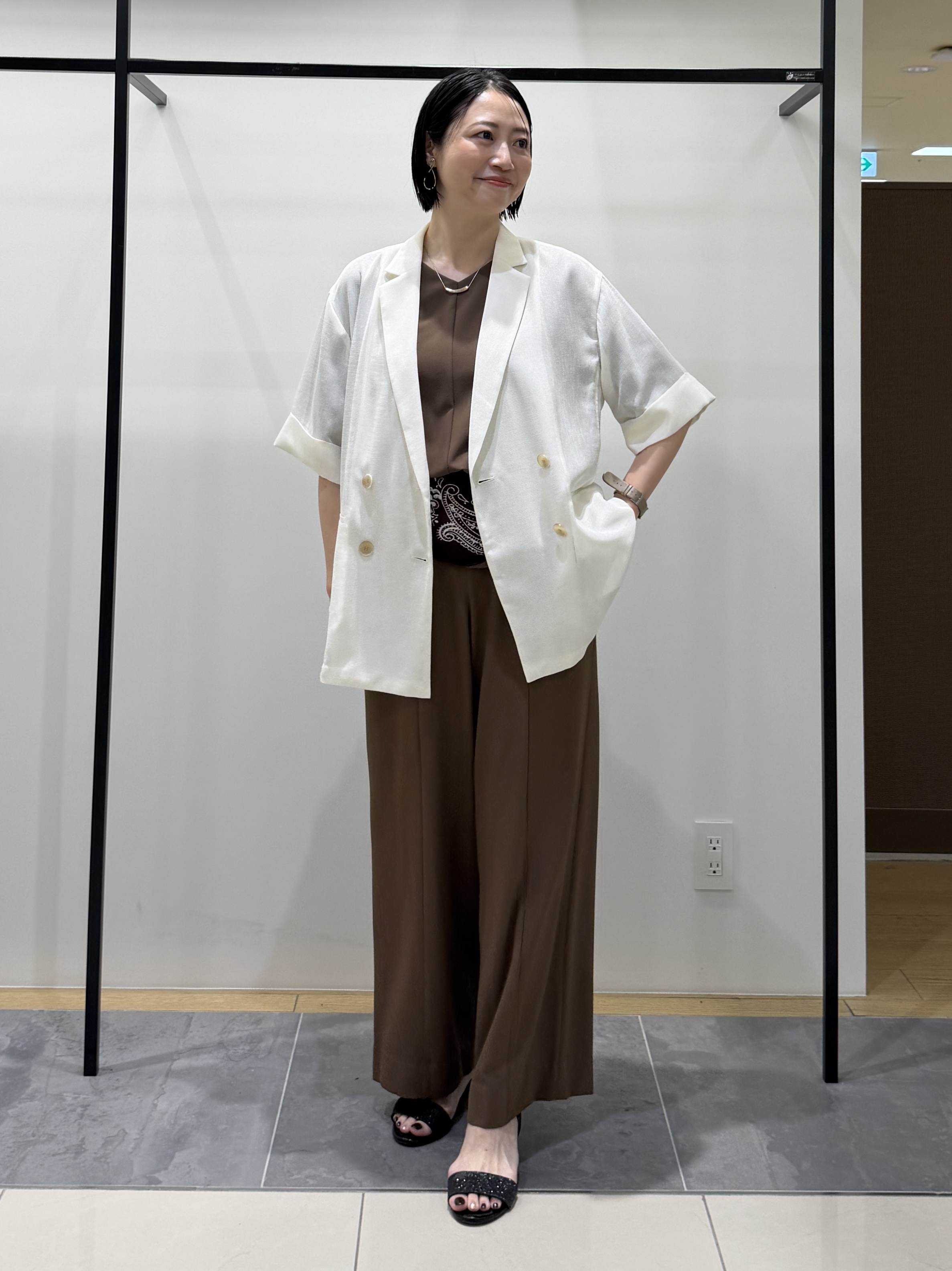 shihoさんの「INDIVI｜【着る日傘】ドルマントップス」を使ったコーディネート