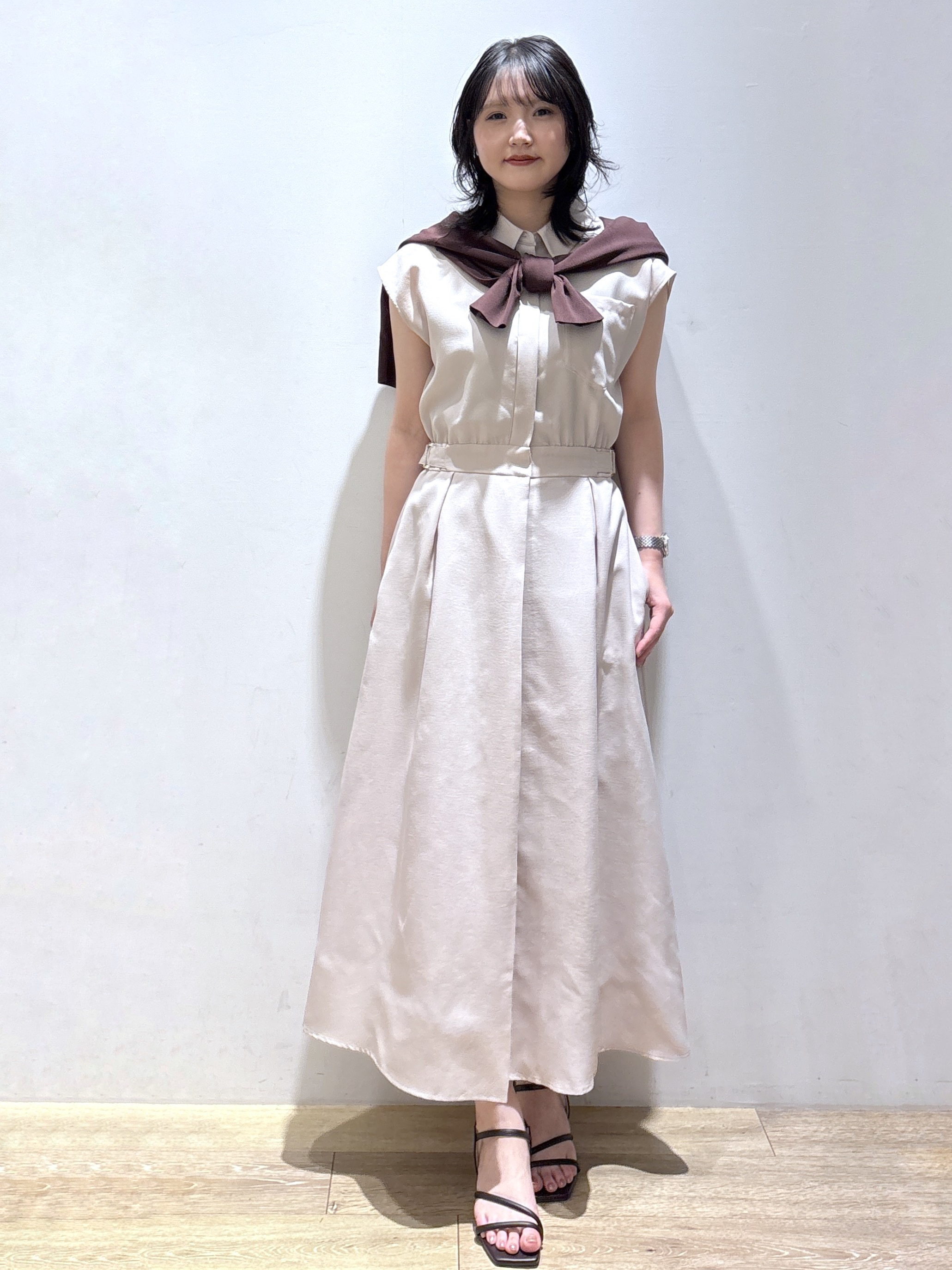 mizukiさんの「index｜【接触冷感／吸水速乾】フレンチスリーブシャツワンピース《イージーアイロン／洗濯機OK》」を使ったコーディネート