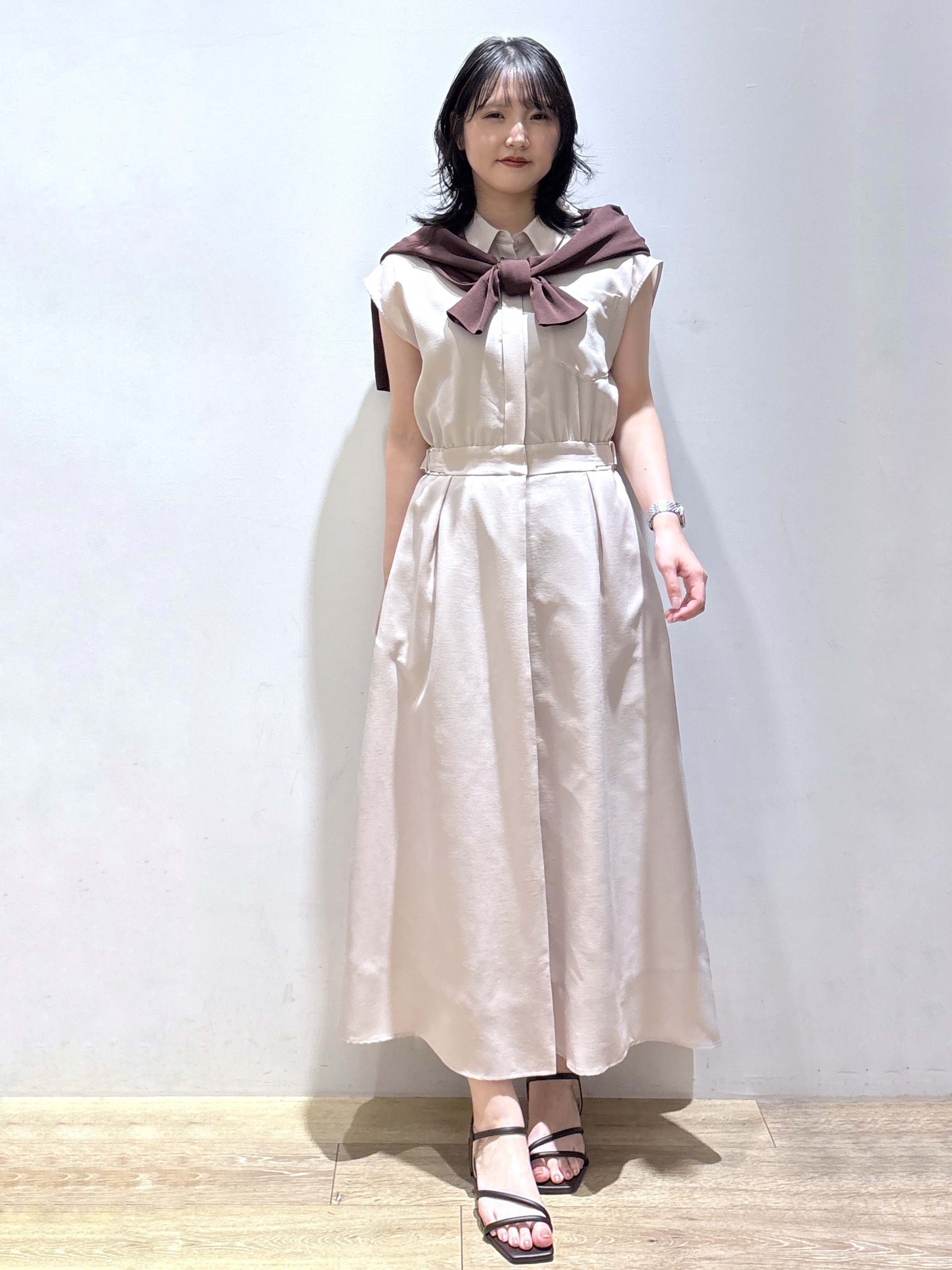 mizukiさんの「index｜【接触冷感／吸水速乾】フレンチスリーブシャツワンピース《イージーアイロン／洗濯機OK》」を使ったコーディネート