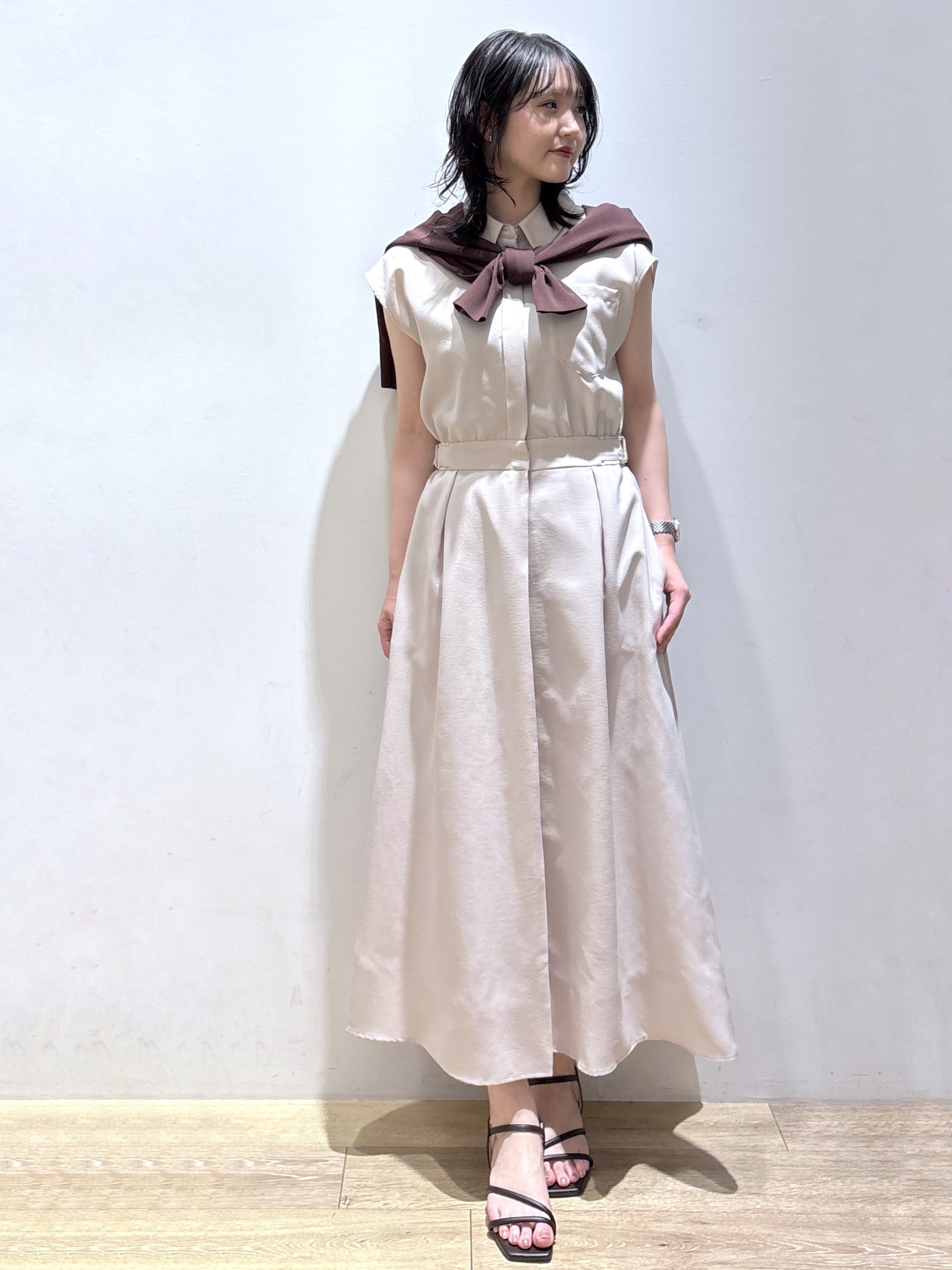 mizukiさんの「index｜【接触冷感／吸水速乾】フレンチスリーブシャツワンピース《イージーアイロン／洗濯機OK》」を使ったコーディネート