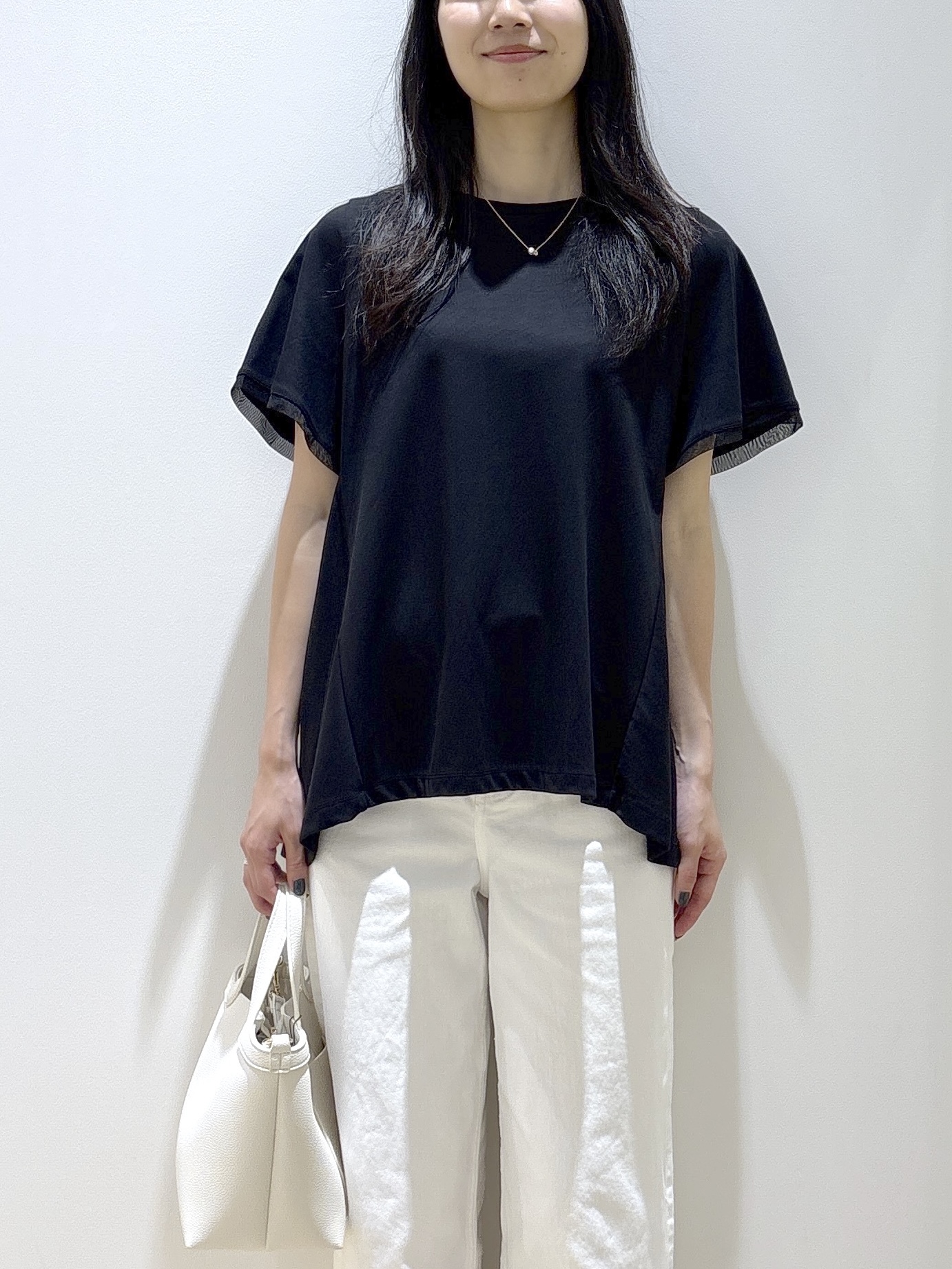 sachikoさんの「OPAQUE.CLIP｜【UVケア／接触冷感】スーパーアイス 袖チュールペプラムカットソー《洗濯機OK》」を使ったコーディネート