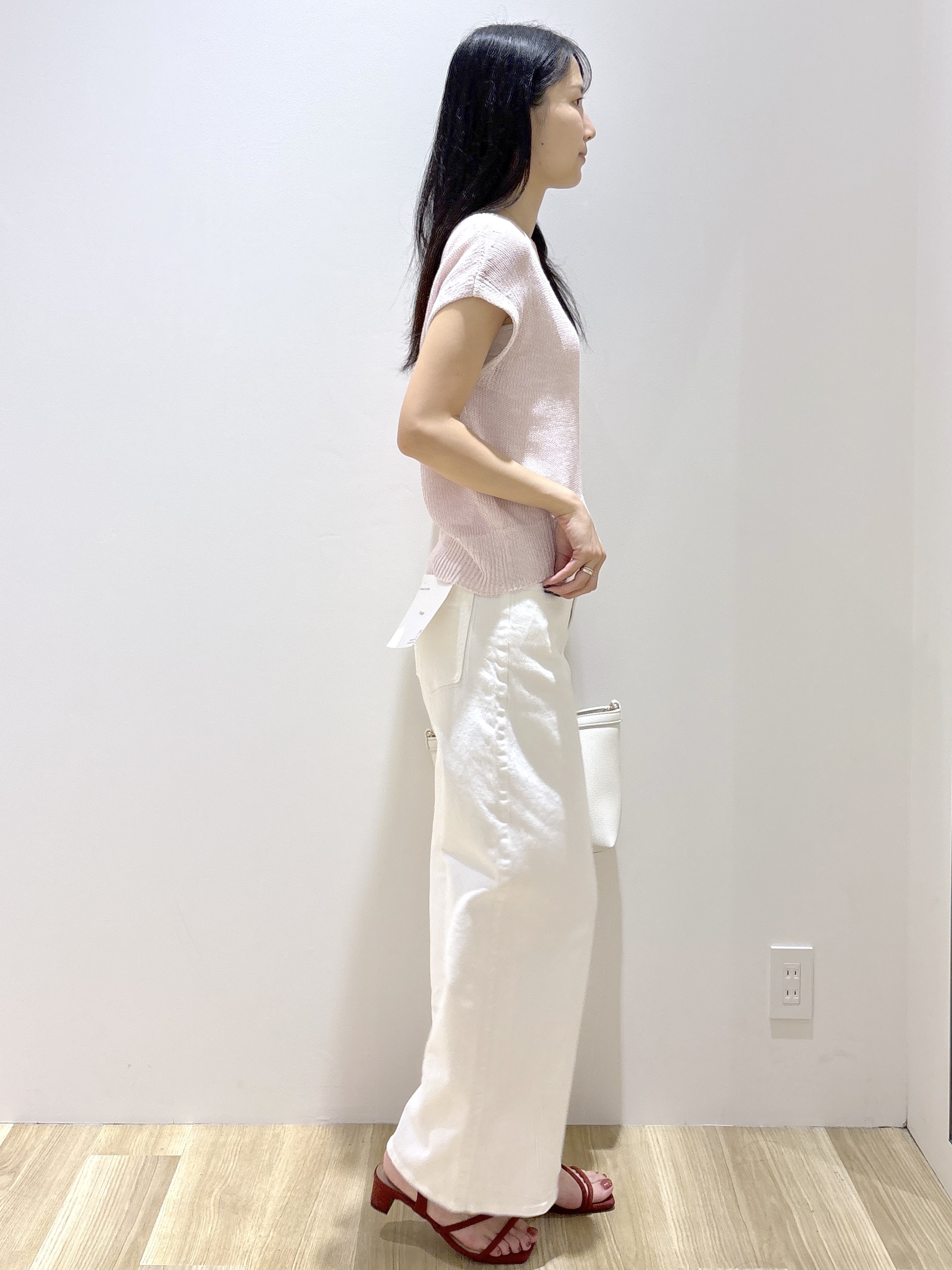 sachikoさんの「OPAQUE.CLIP｜ラメメッシュ フレンチスリーブニット【洗濯機OK】」を使ったコーディネート