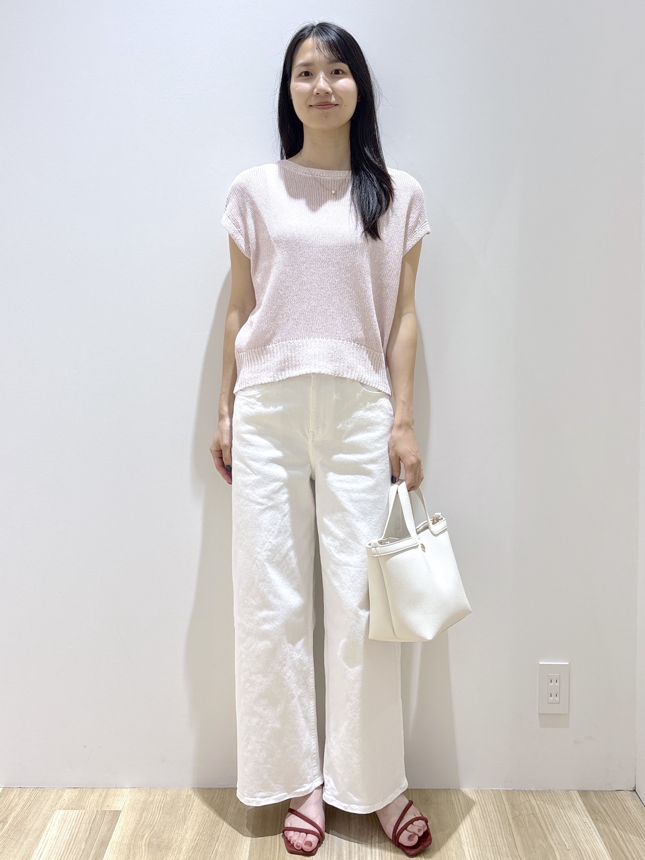 sachikoさんの「OPAQUE.CLIP｜ラメメッシュ フレンチスリーブニット【洗濯機OK】」を使ったコーディネート