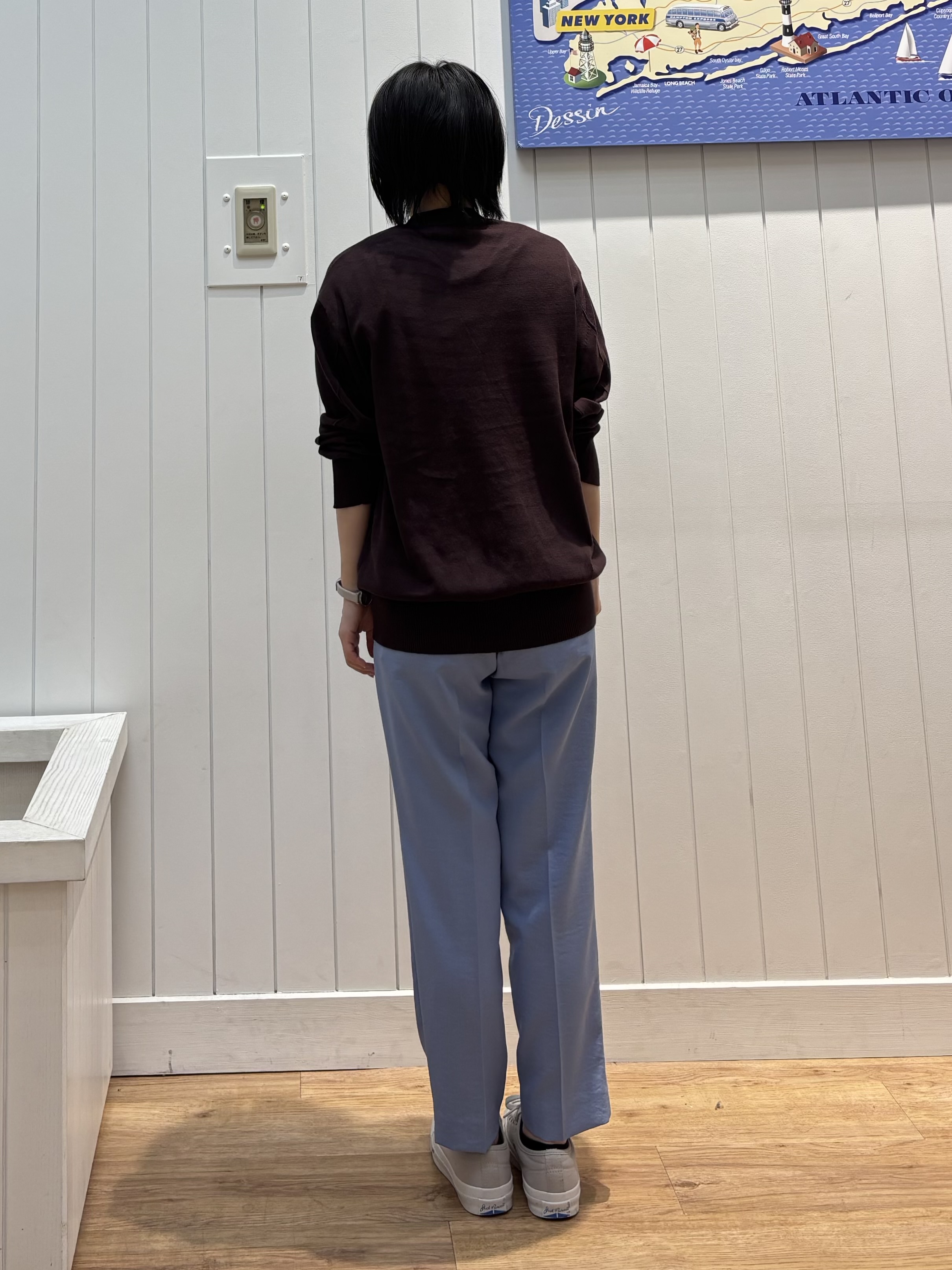 OKADAさんの「Dessin｜【マシンウォッシャブル】ドライタッチVネックニットカーディガン」を使ったコーディネート