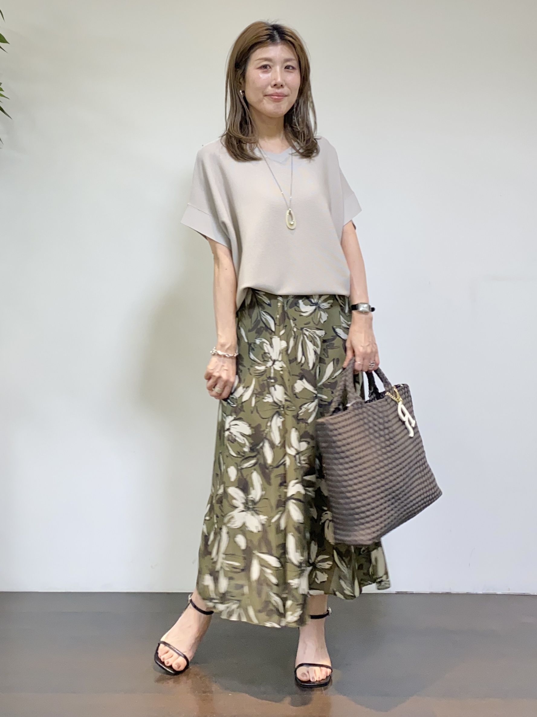 tomoさんの「UNTITLED｜【古畑星夏さん着用/洗える】シアーブルゾン」を使ったコーディネート
