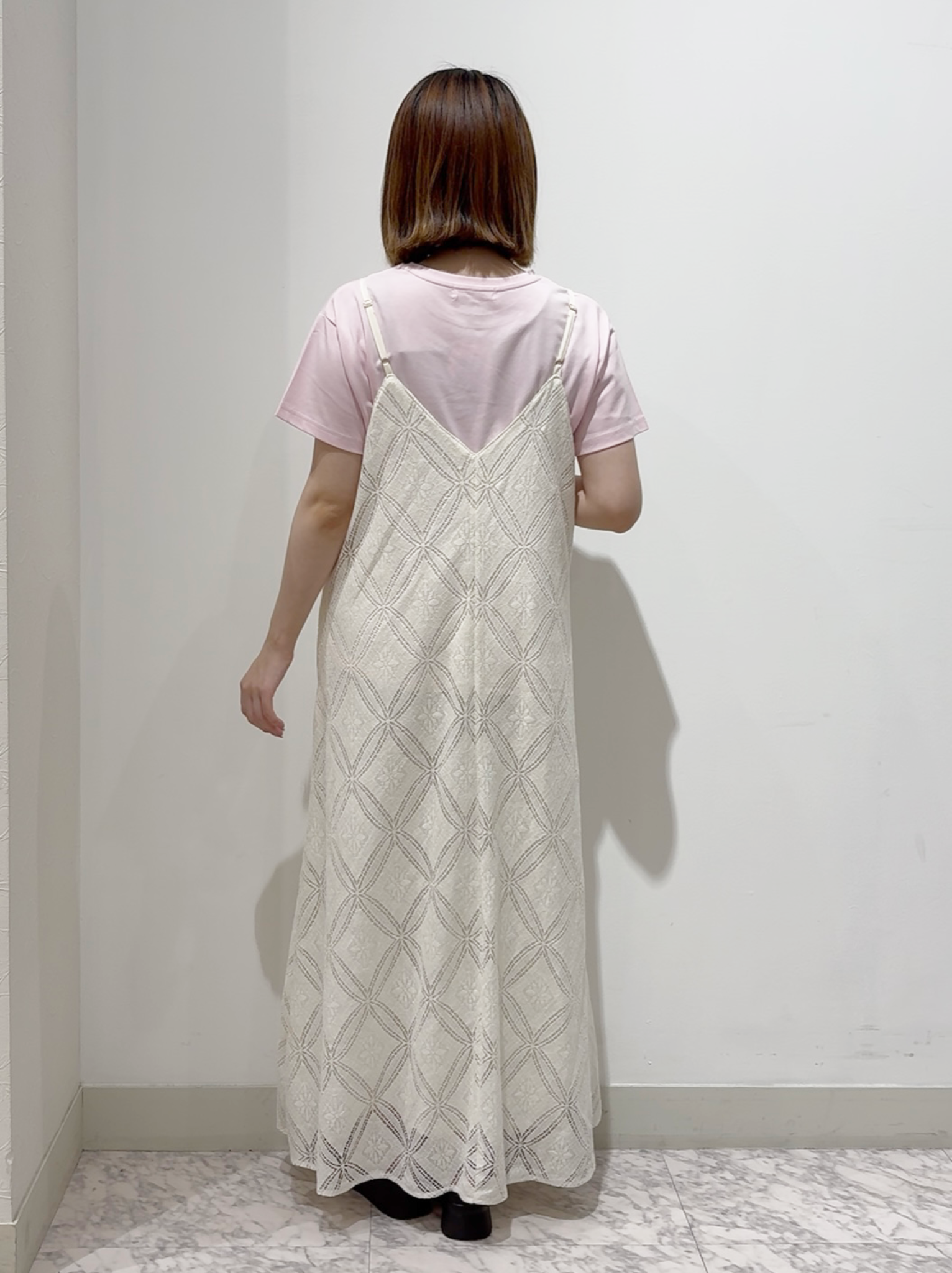 しかっちさんの「grove｜【遮熱／吸水速乾／接触冷感／UVカット】ベーシックロゴTシャツ」を使ったコーディネート