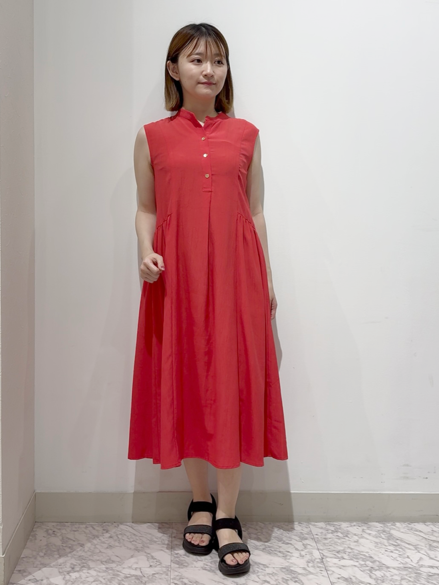 しかっちさんの「grove｜高評価！【接触冷感／UVカットetc】ベーシックショートカーディガン」を使ったコーディネート