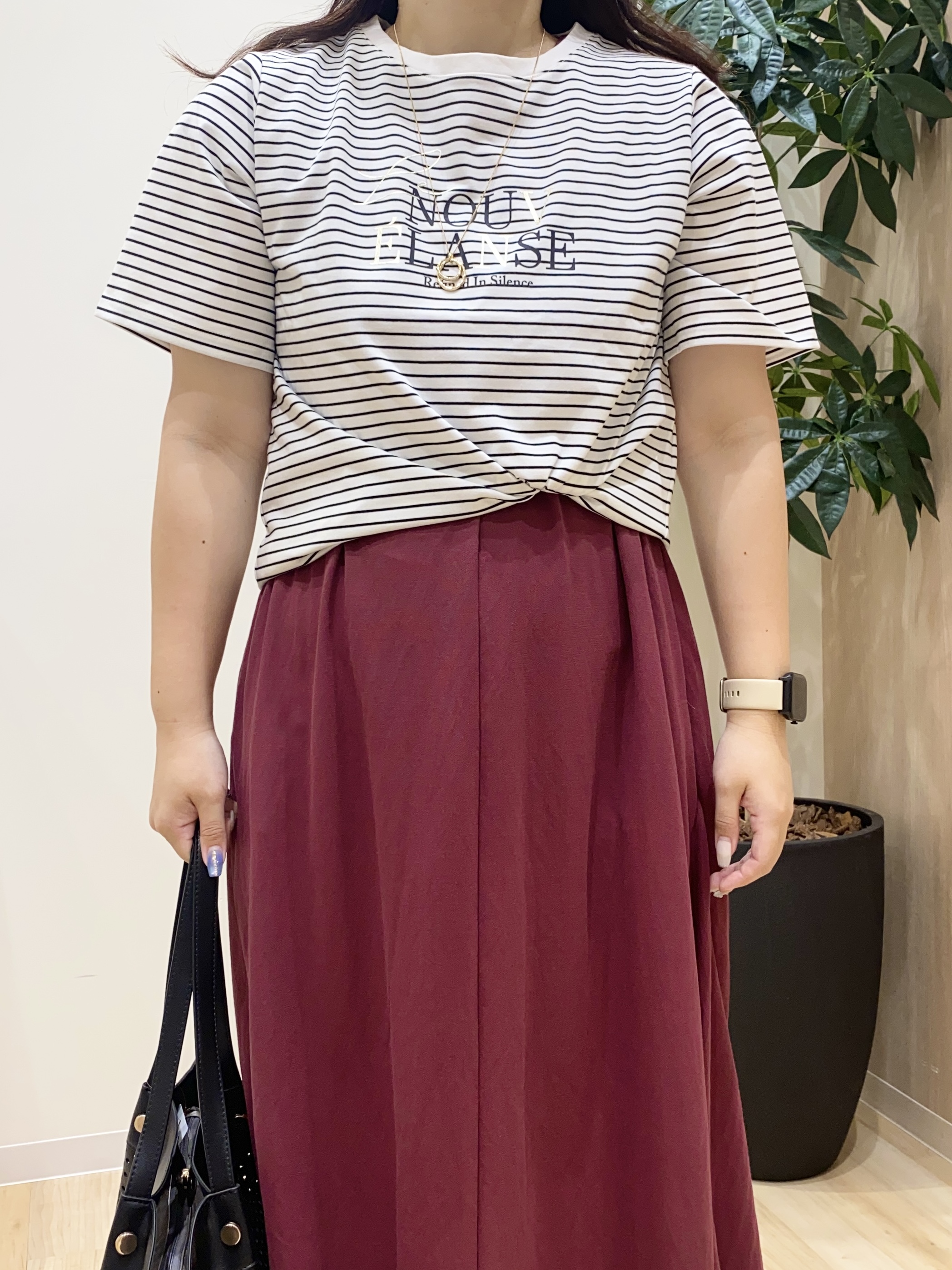 HANAさんの「grove｜【吸水速乾・UVカット・接触冷感・マシンウォッシャブル】ベーシックMIXロゴプリントT」を使ったコーディネート