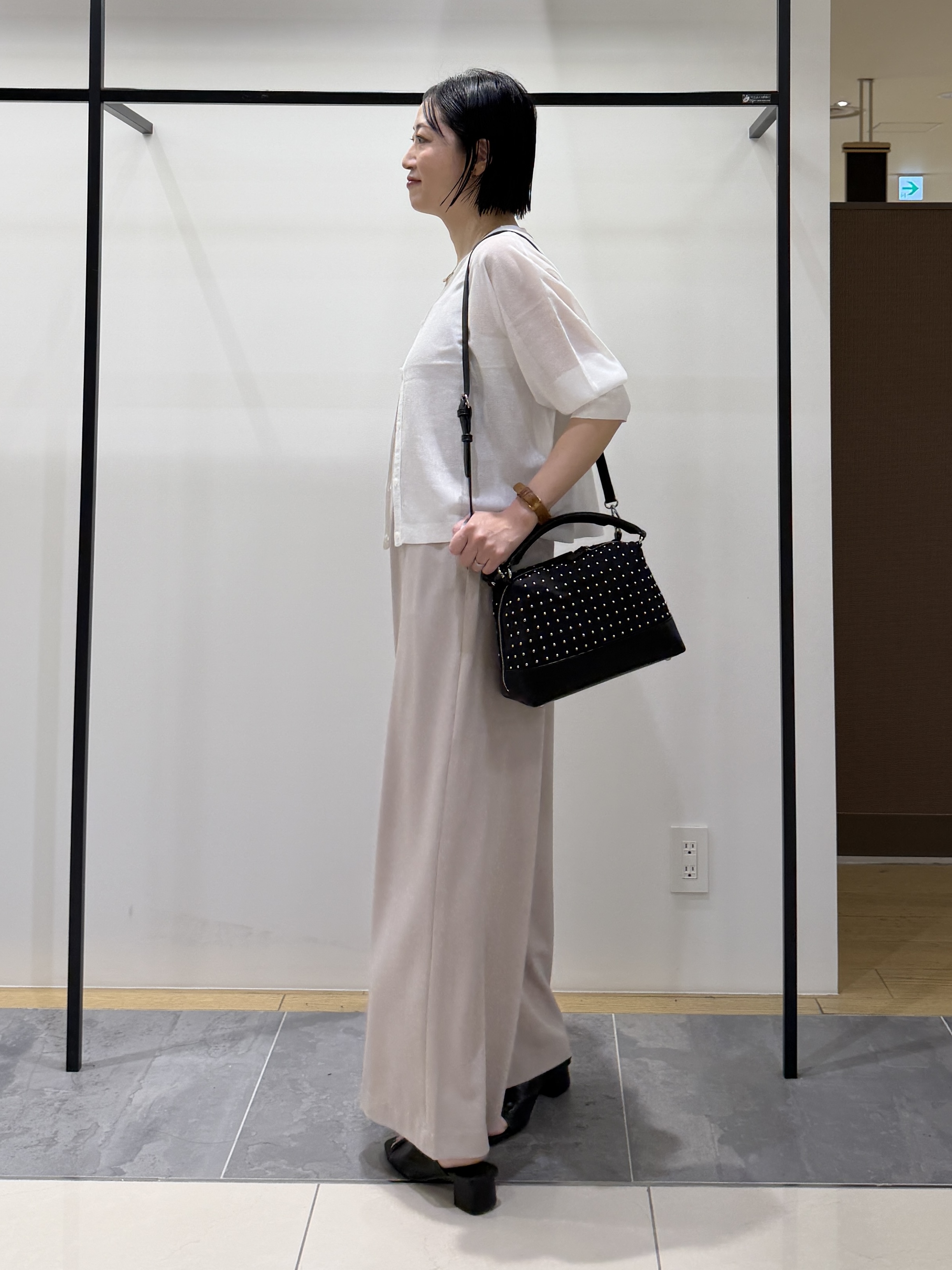 shihoさんの「INDIVI｜【着る日傘】キャミソールサロペット」を使ったコーディネート