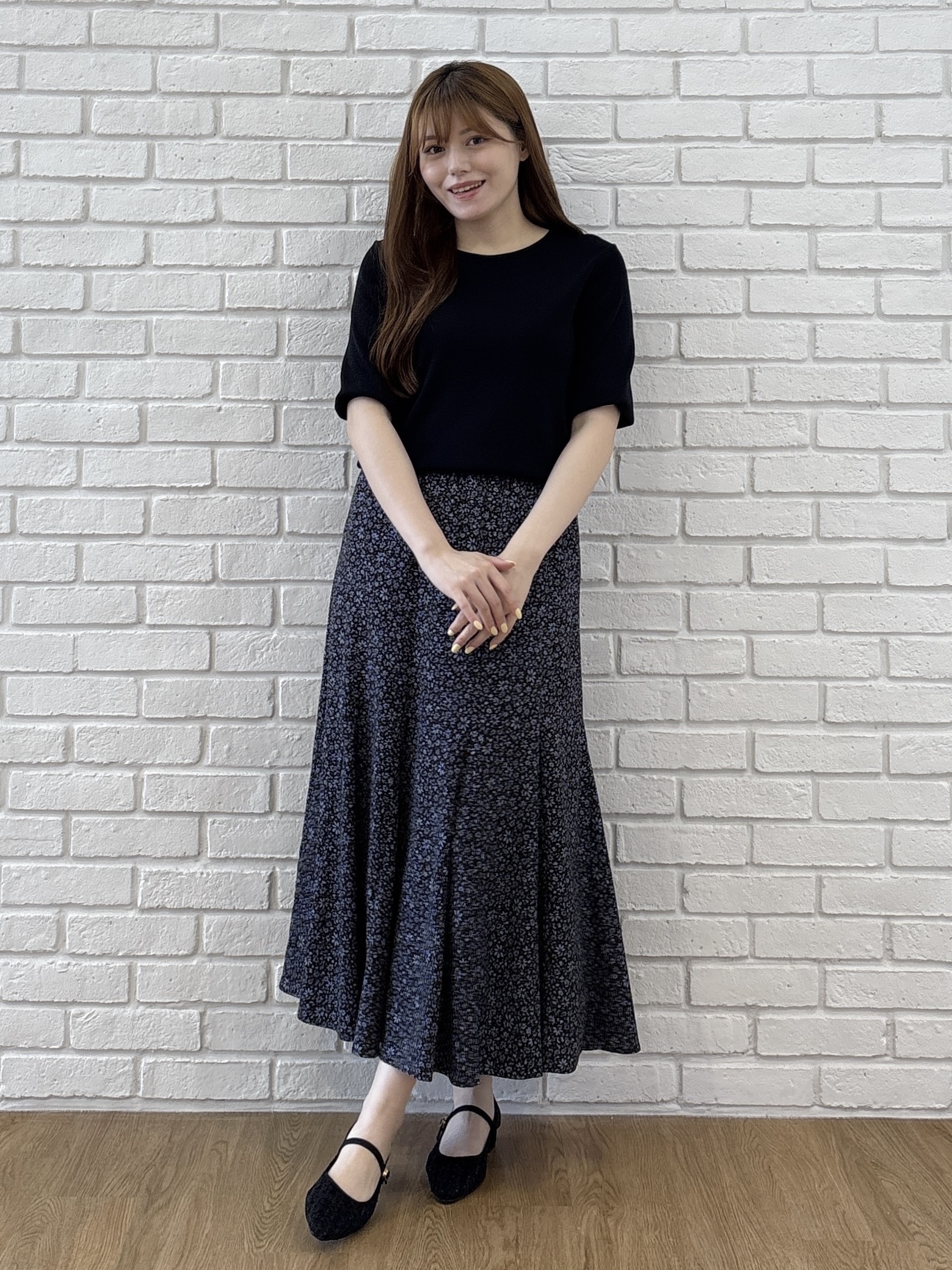 sayaさんの「grove｜【シリーズ累計36万枚/UVカット・ひんやり・洗濯機OK】やわらかドライタッチ 五分袖クルーネックニ」を使ったコーディネート